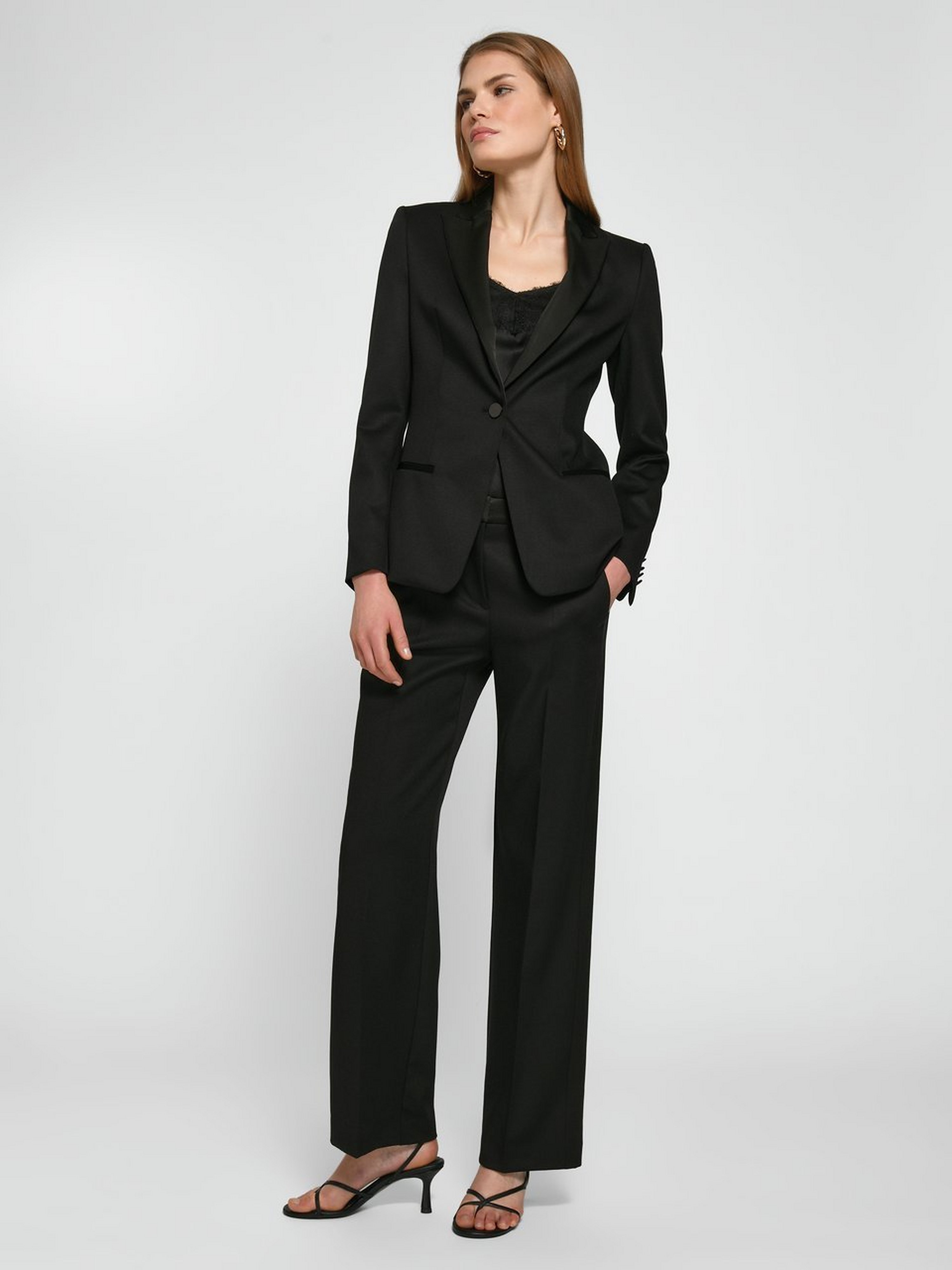 Blazer Jaxtiny2