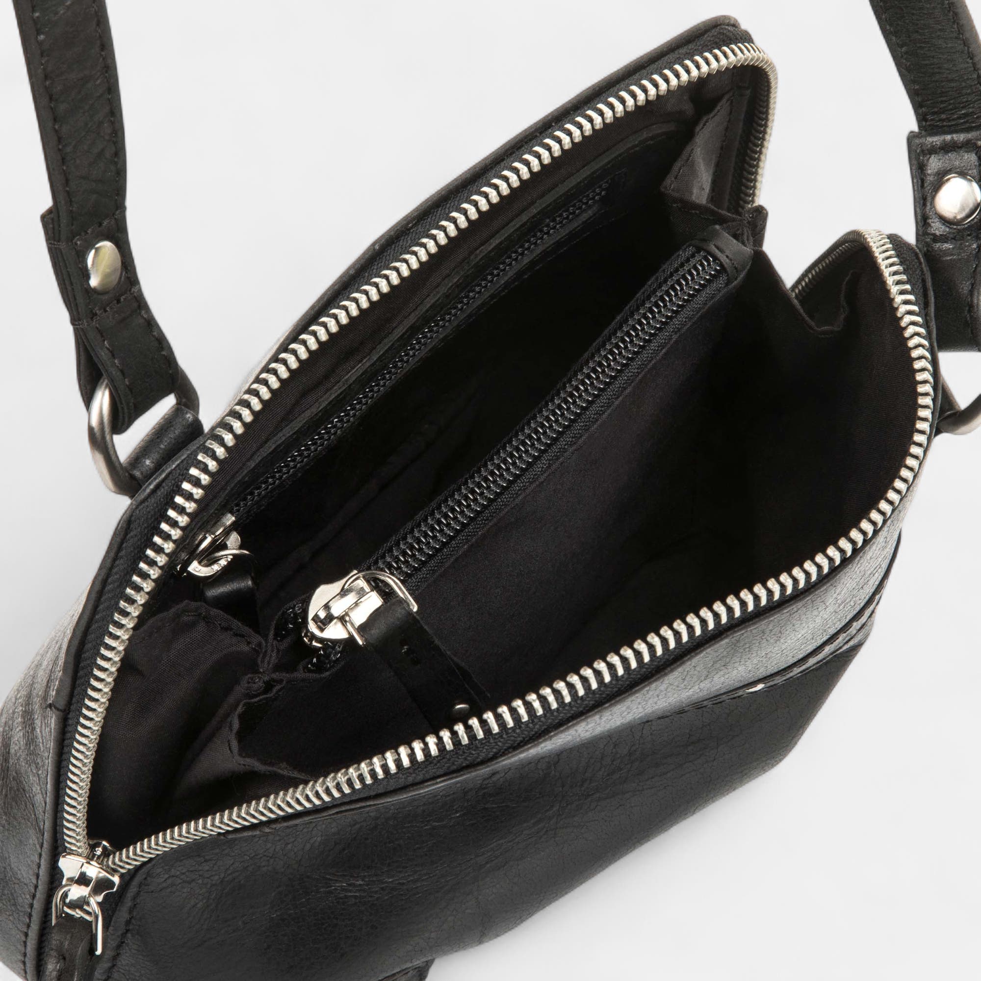 Sac bandoulière en cuir noir
