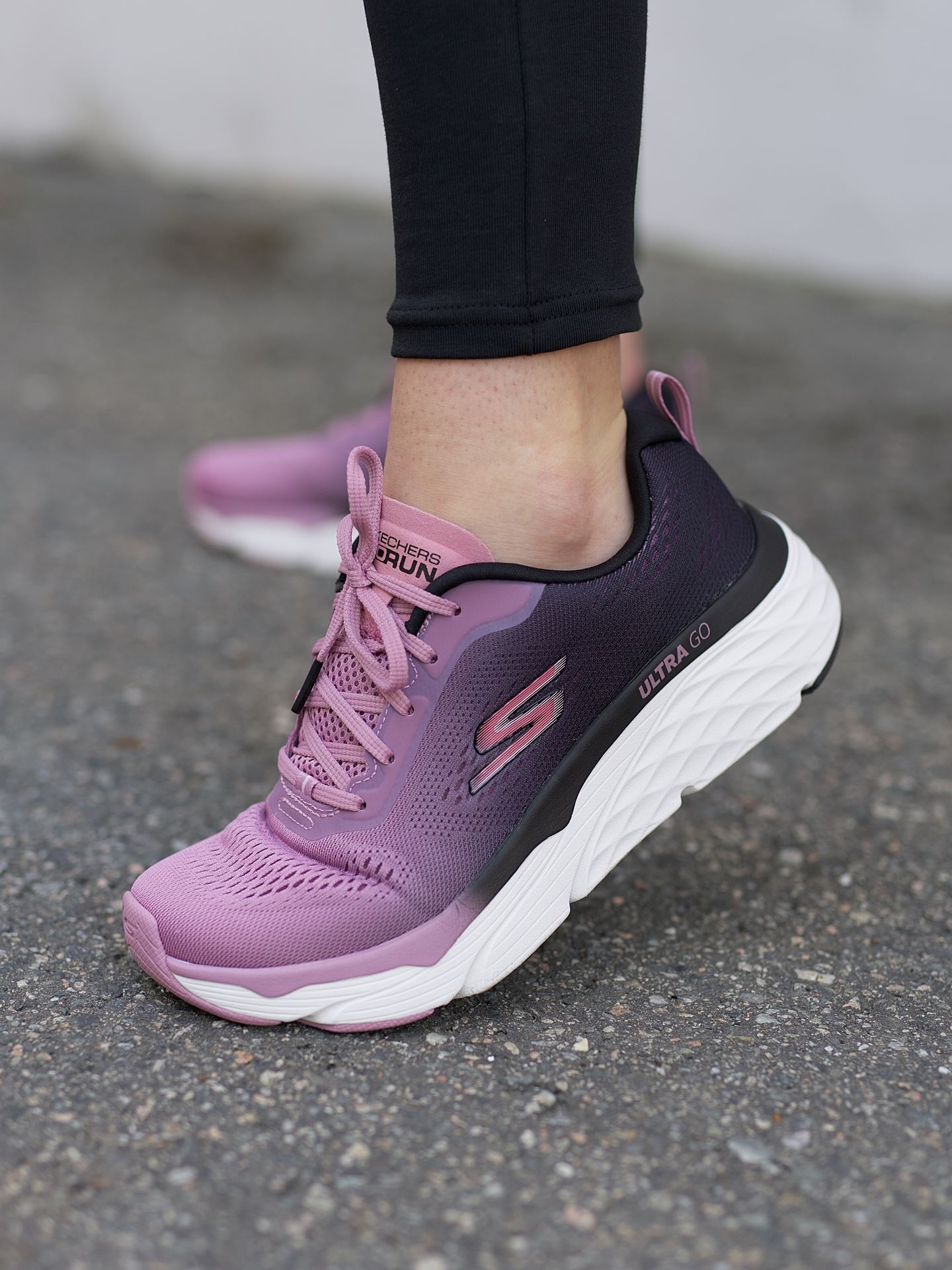 Max Cushioning Elite