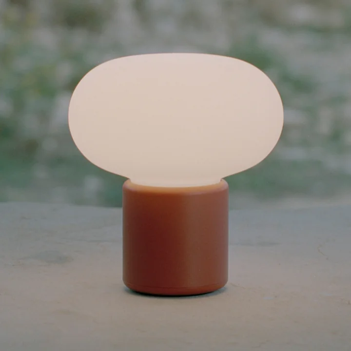 New Works - Karl-Johan Portable LED Tischleuchte mit Akku, light grey