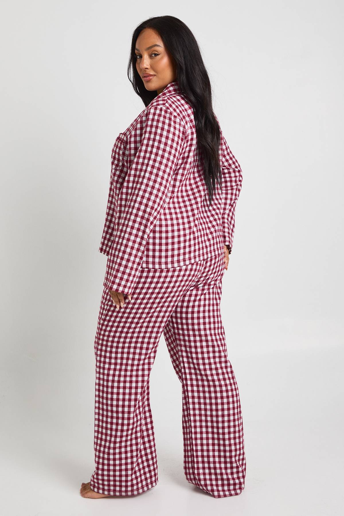 boohoo Ensemble De Pyjama Grande Taille À Carreaux Vichy Toucher Doux Avec Chemise À Manches Longues Et Pantalon