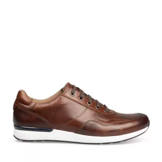 Baskets COGNAC PIERRE CARDIN