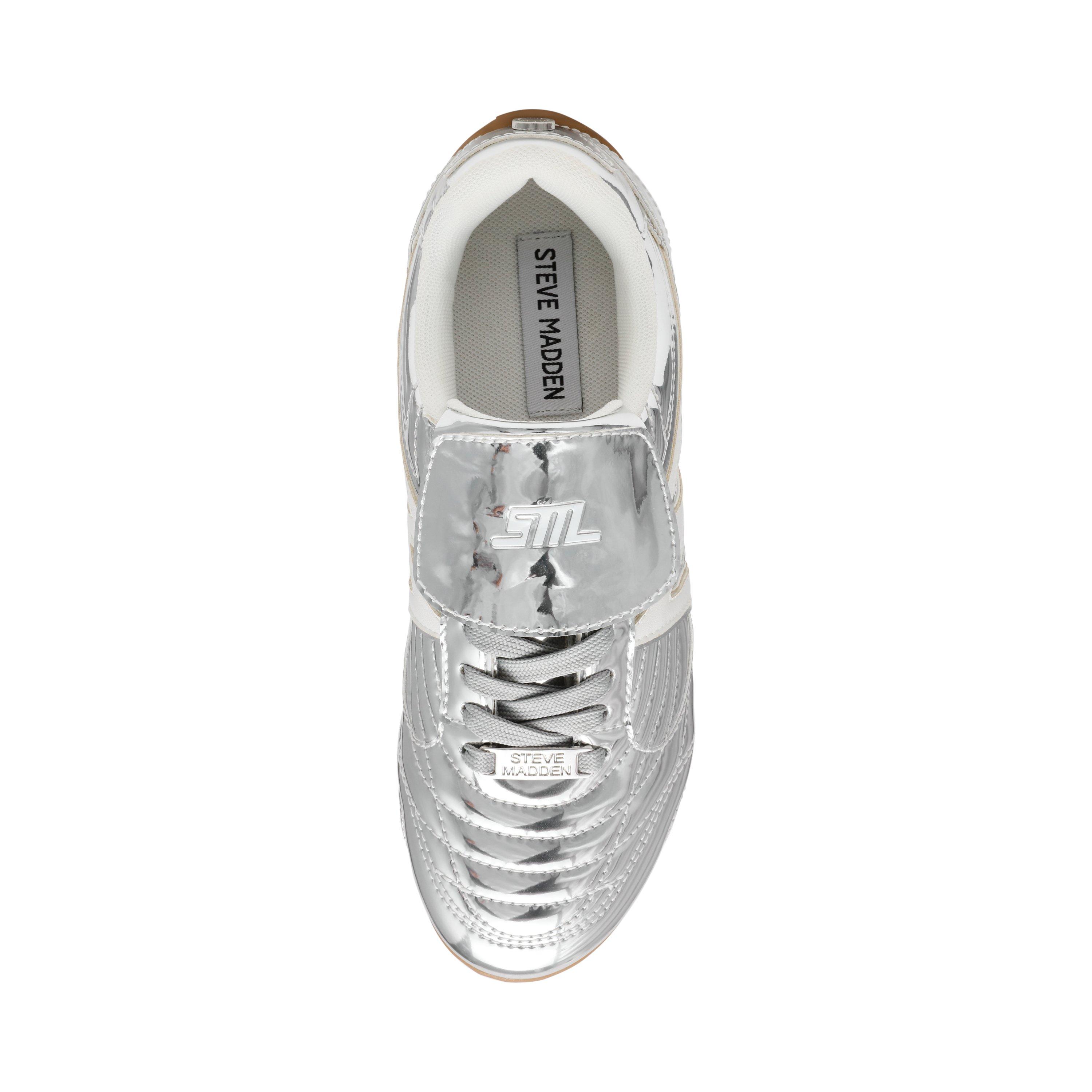 Steve Madden Freekick Runners