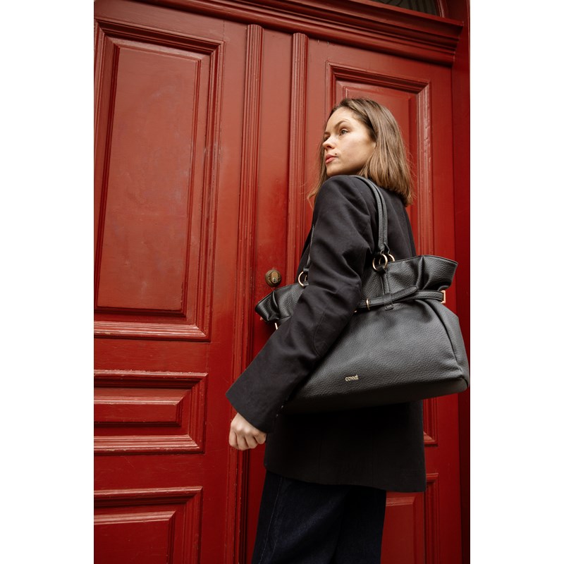 Conmé<br>Shopper Jamie