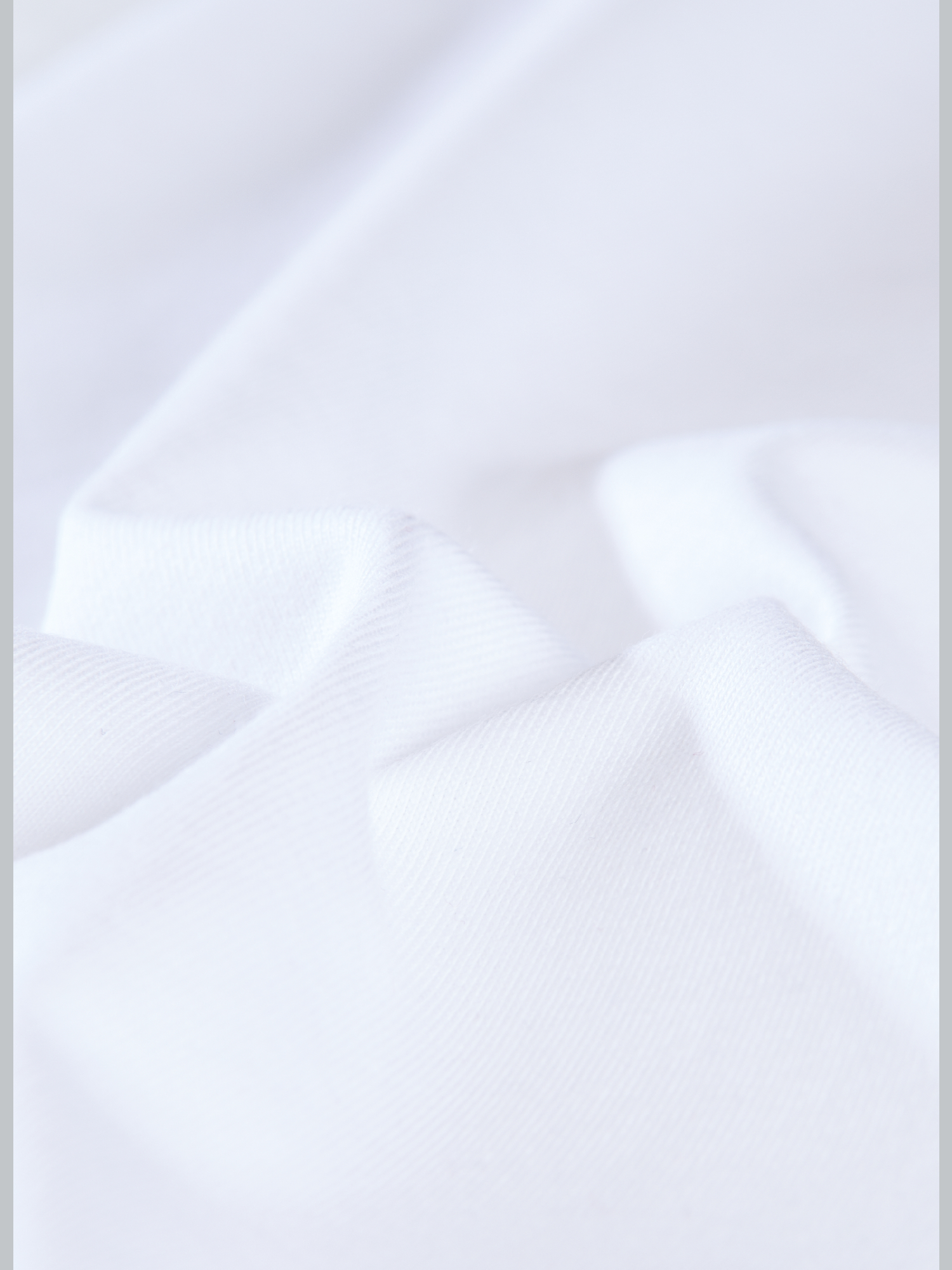 V-Shirt aus 100% Biobaumwolle Weiss-C2C