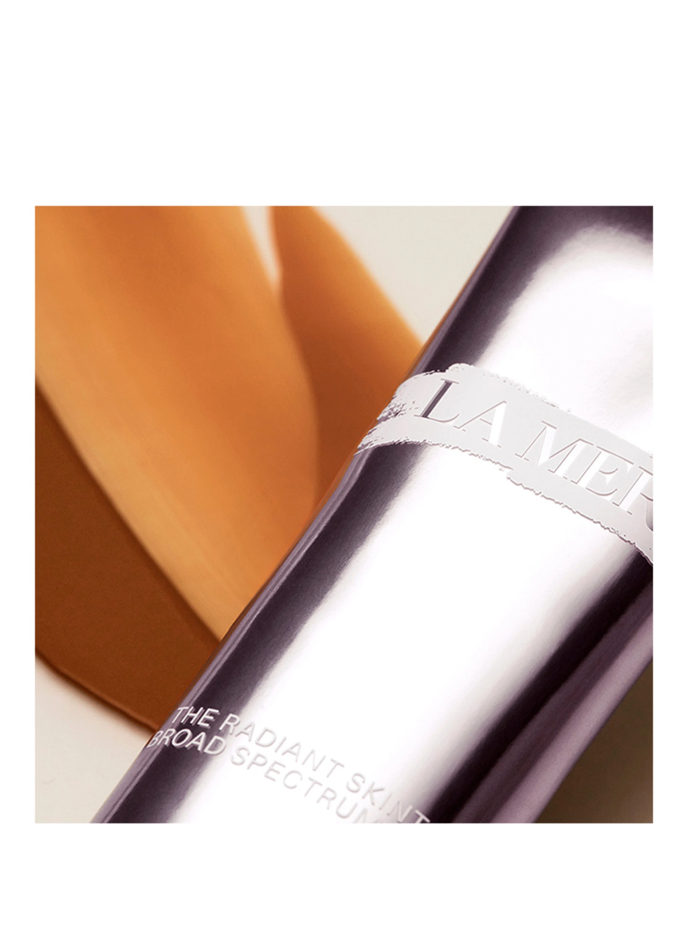 LA MER THE RADIANT SKINTINT SPF30