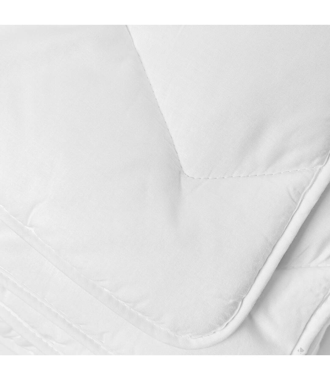 Couette tempérée 280x240 cm BAMBOU garnissage 50% viscose de bambou 50% polyester 300g/m2