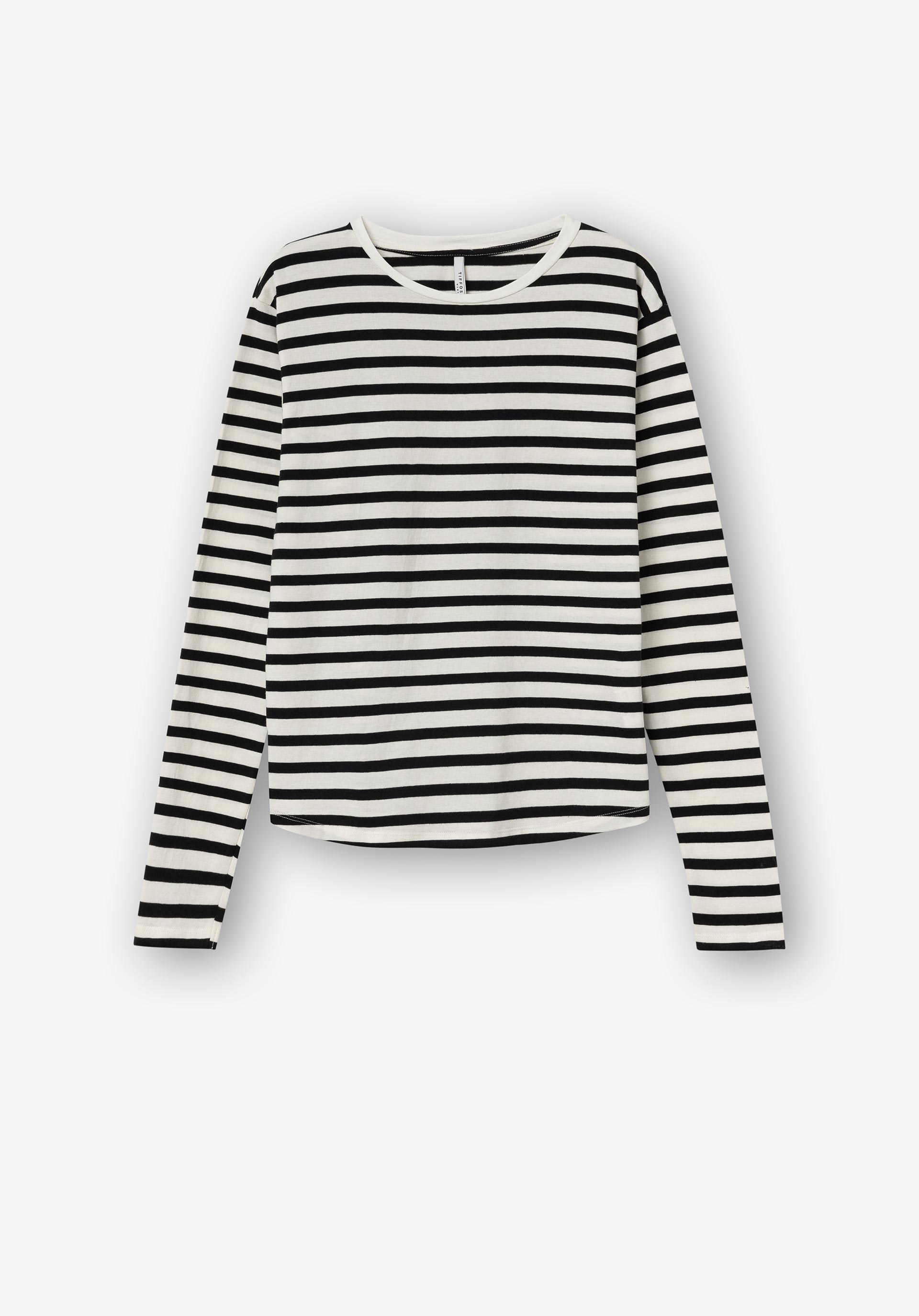 T-shirt às Riscas