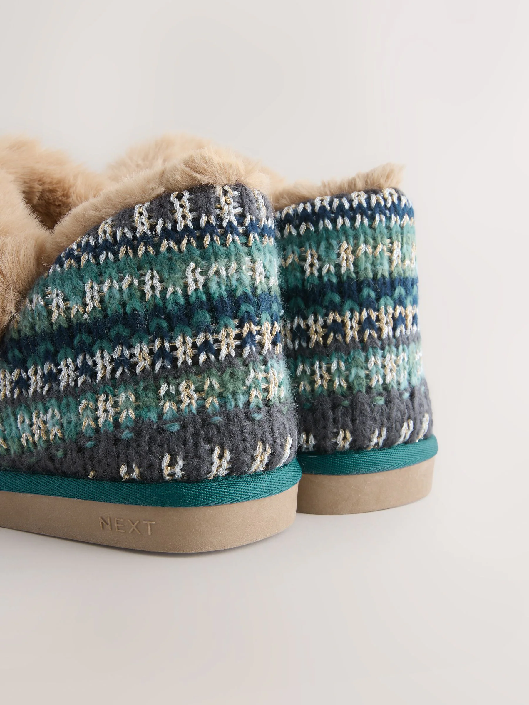Groen - Faux Fur Knit Shoot Slippers