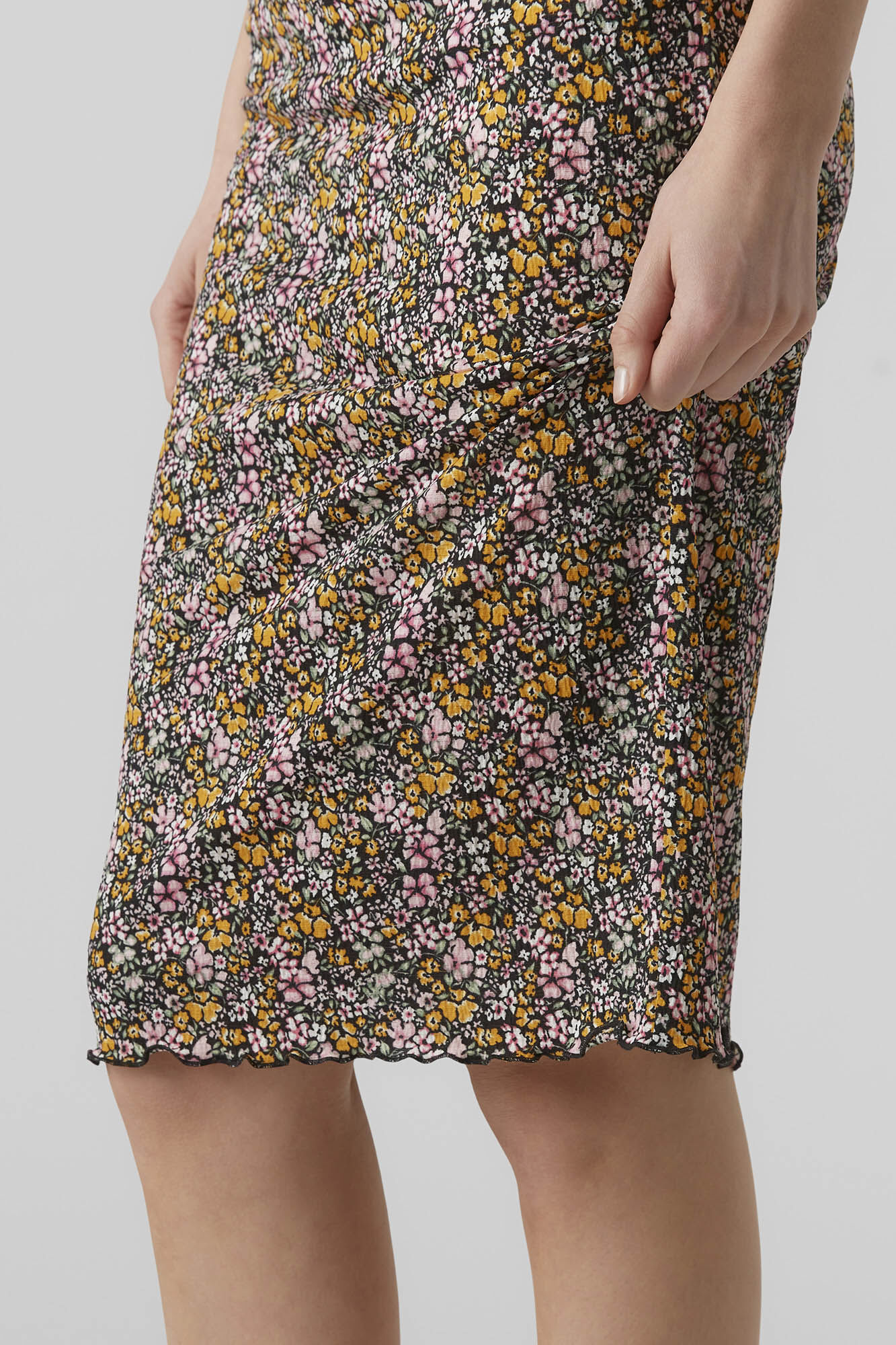 Saia midi estampada - Multicolorida