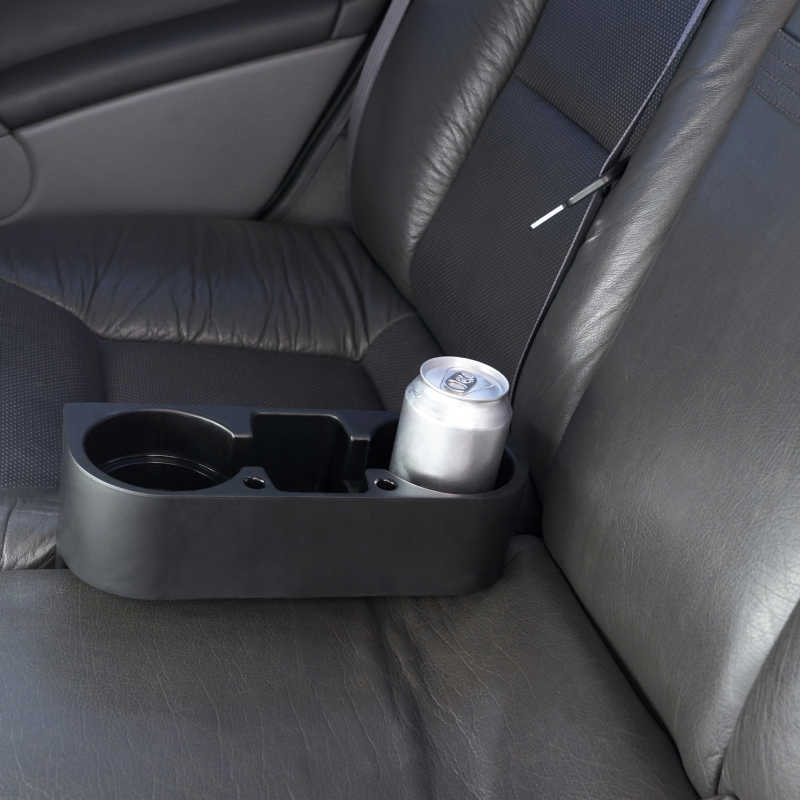 Drikkeholder og oppbevaring