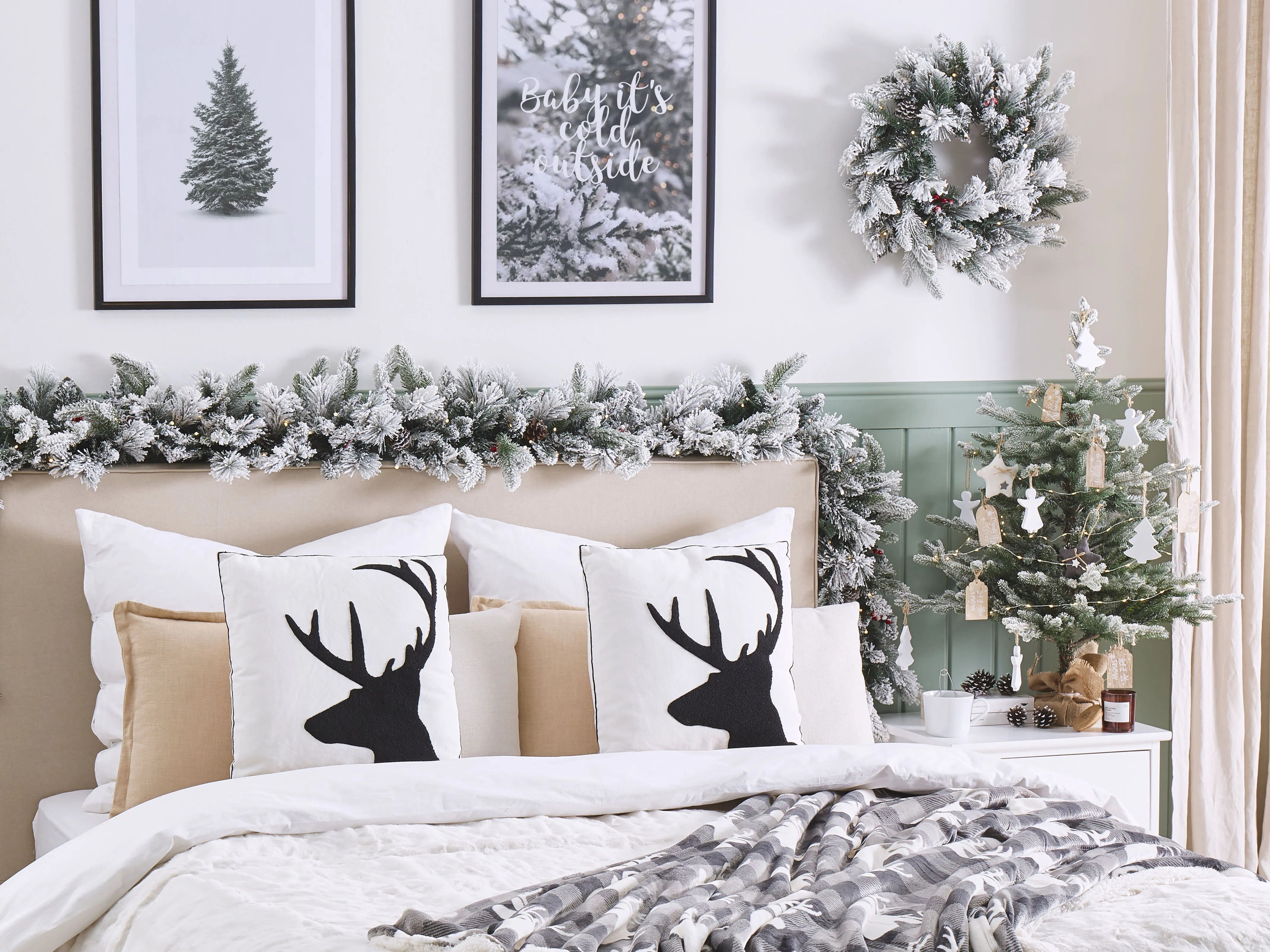 Set van 2 sierkussens SHADRACK Katoen 45 x 45 cm Wit kerstmotief