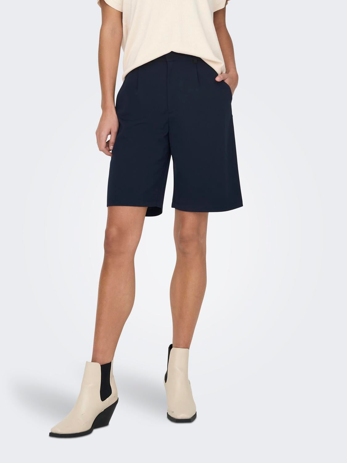 JDYTANJA Mittlere Taille Normal geschnitten City Shorts Sky Captain