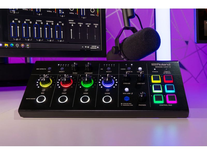 Roland Bildmischer BRIDGE CAST X Dual Bus Streaming-Mixer und Video Interface