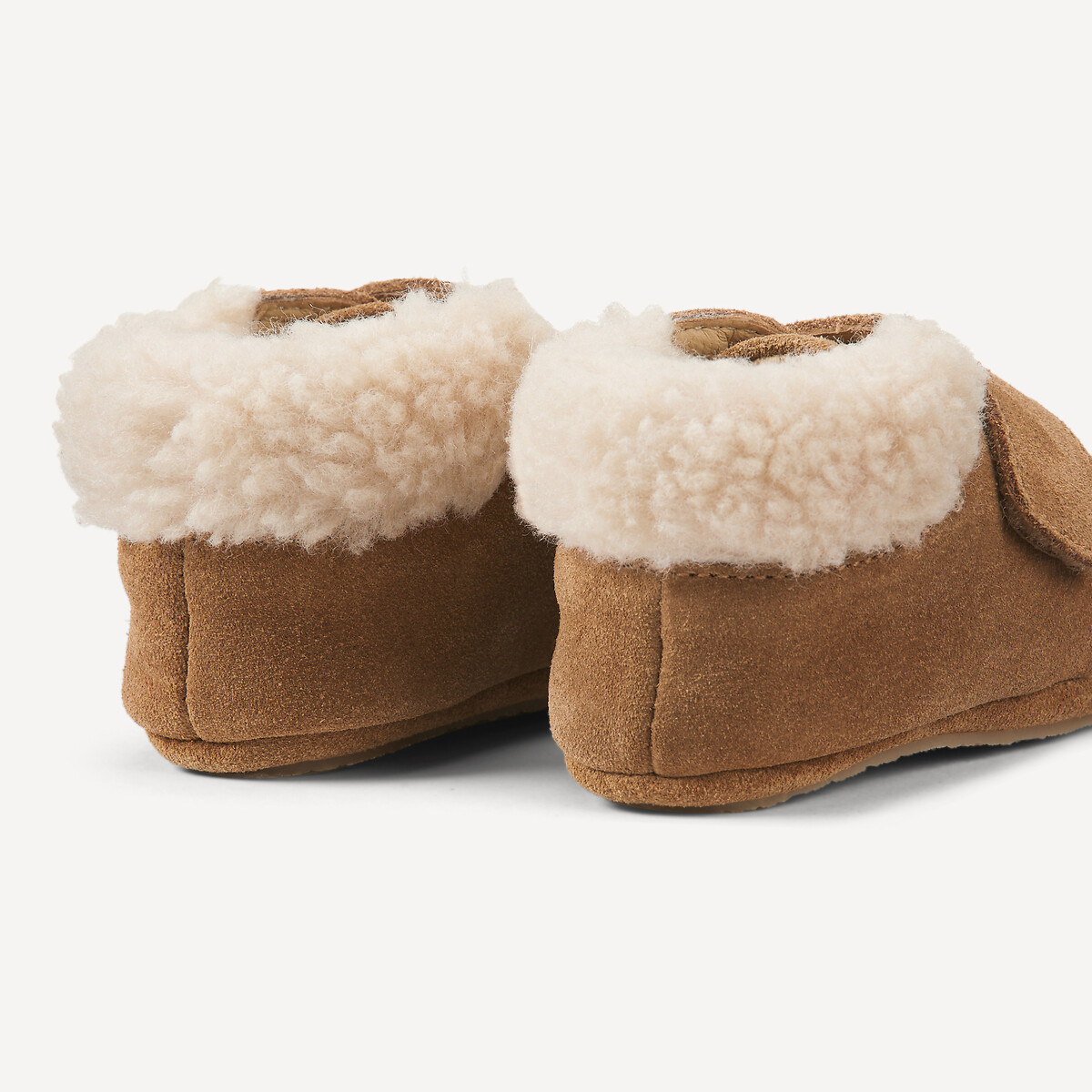 COLEÇÃO LA REDOUTE<br>Pantufas de camurça com sherpa