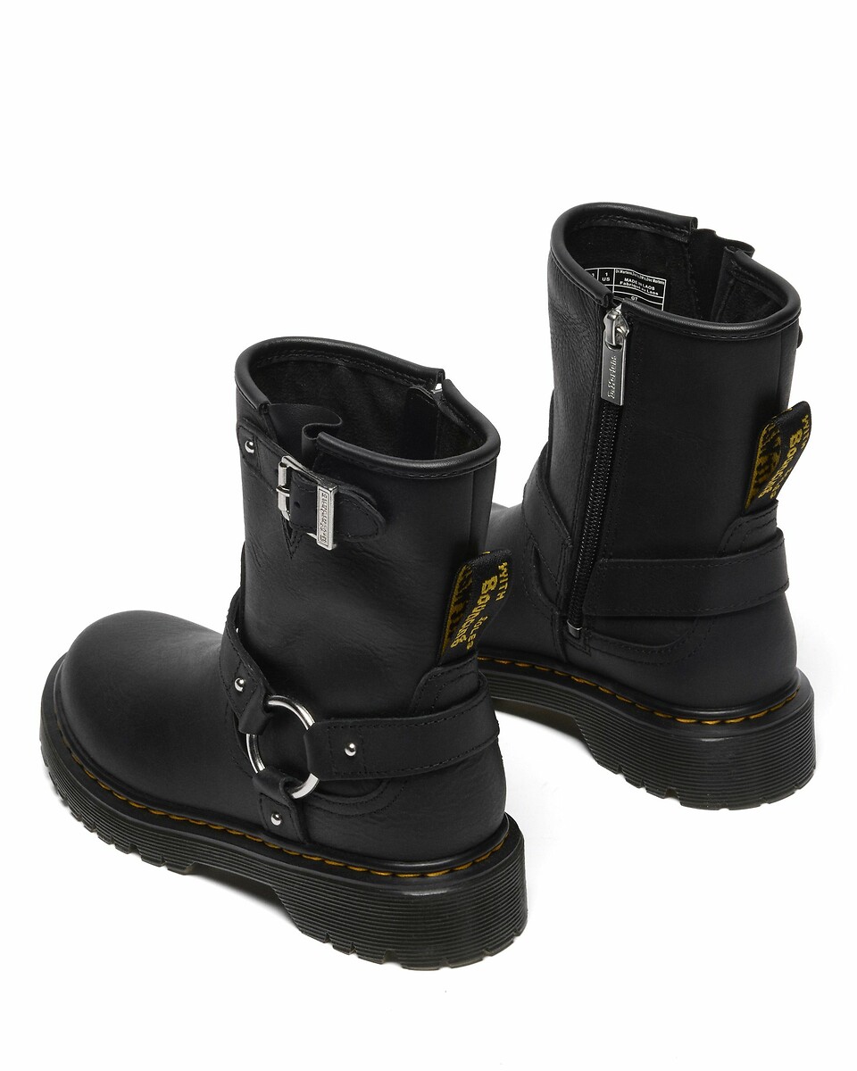 DR. MARTENS<br>Botas de couro Genaya