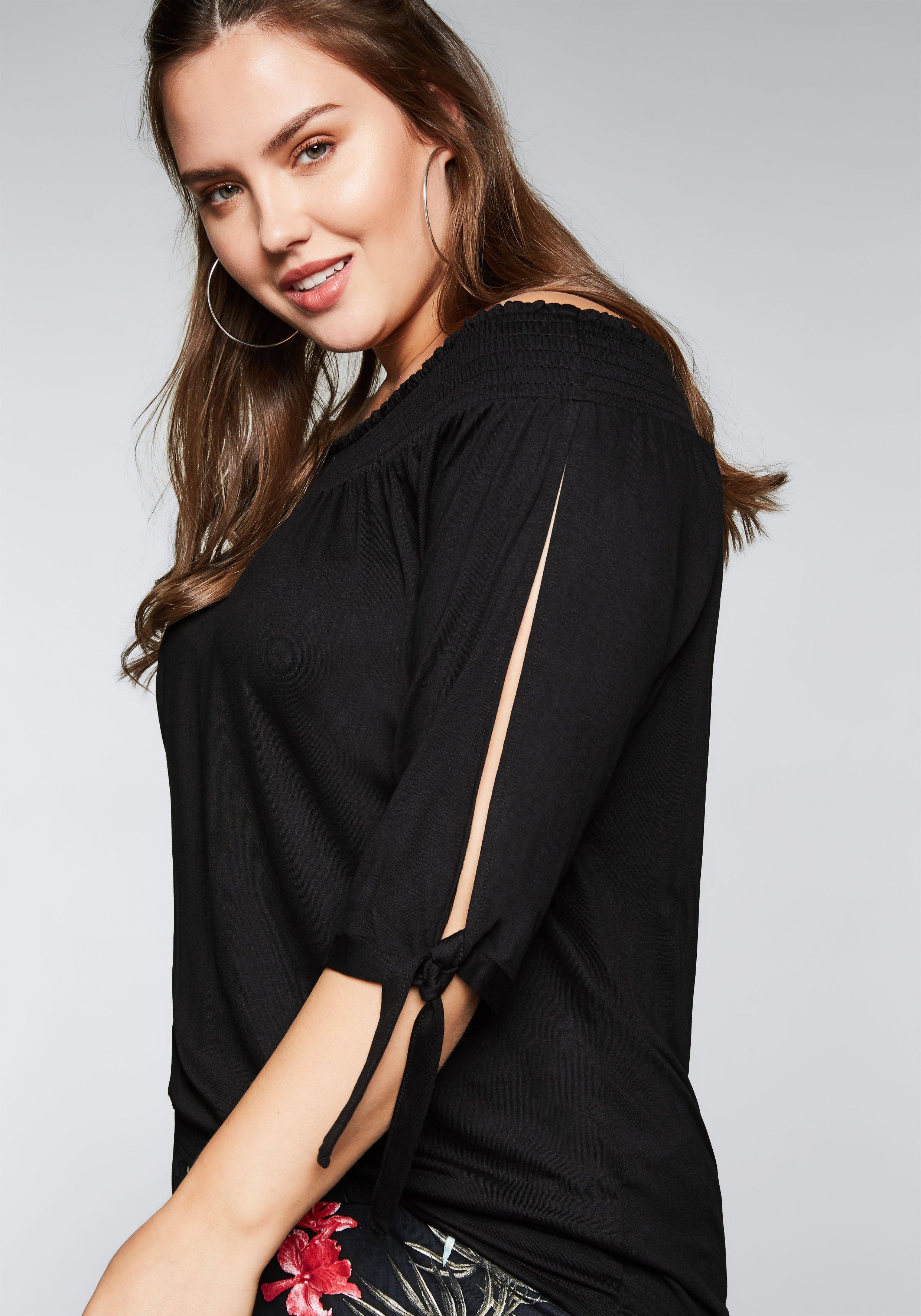 Carmenshirt mit Smokeinsatz und längerem Halbarm