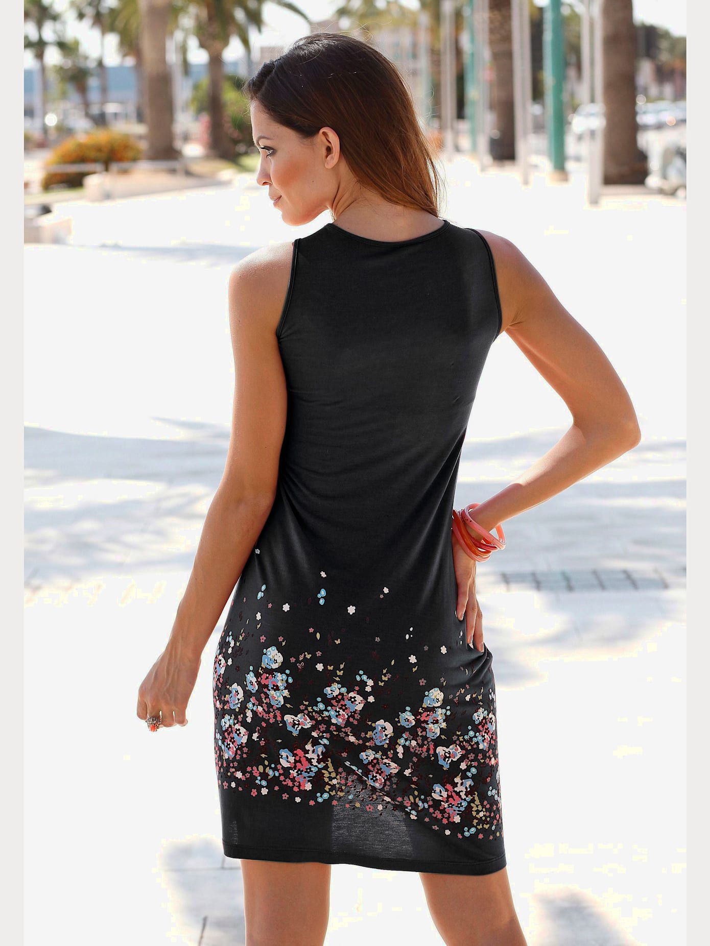 Robe de plage robe d'été imprimée sans manches
