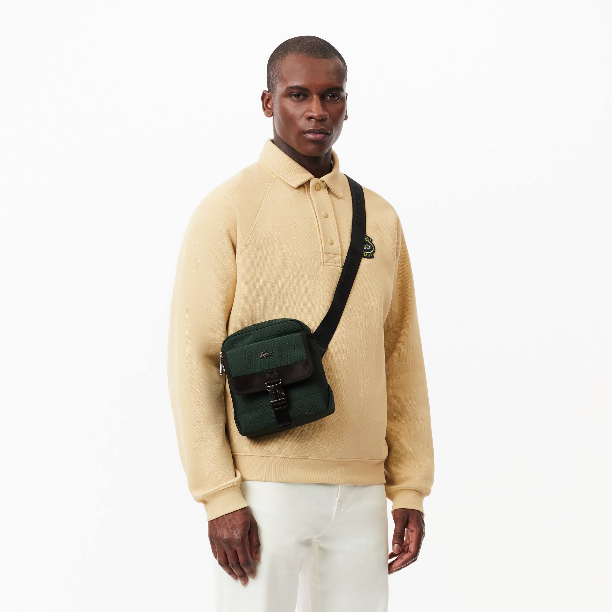 Kome Kameratasche aus Nylon mit Außentasche Umhängetaschen & Gürteltaschen - Grün - Lacoste - Herren