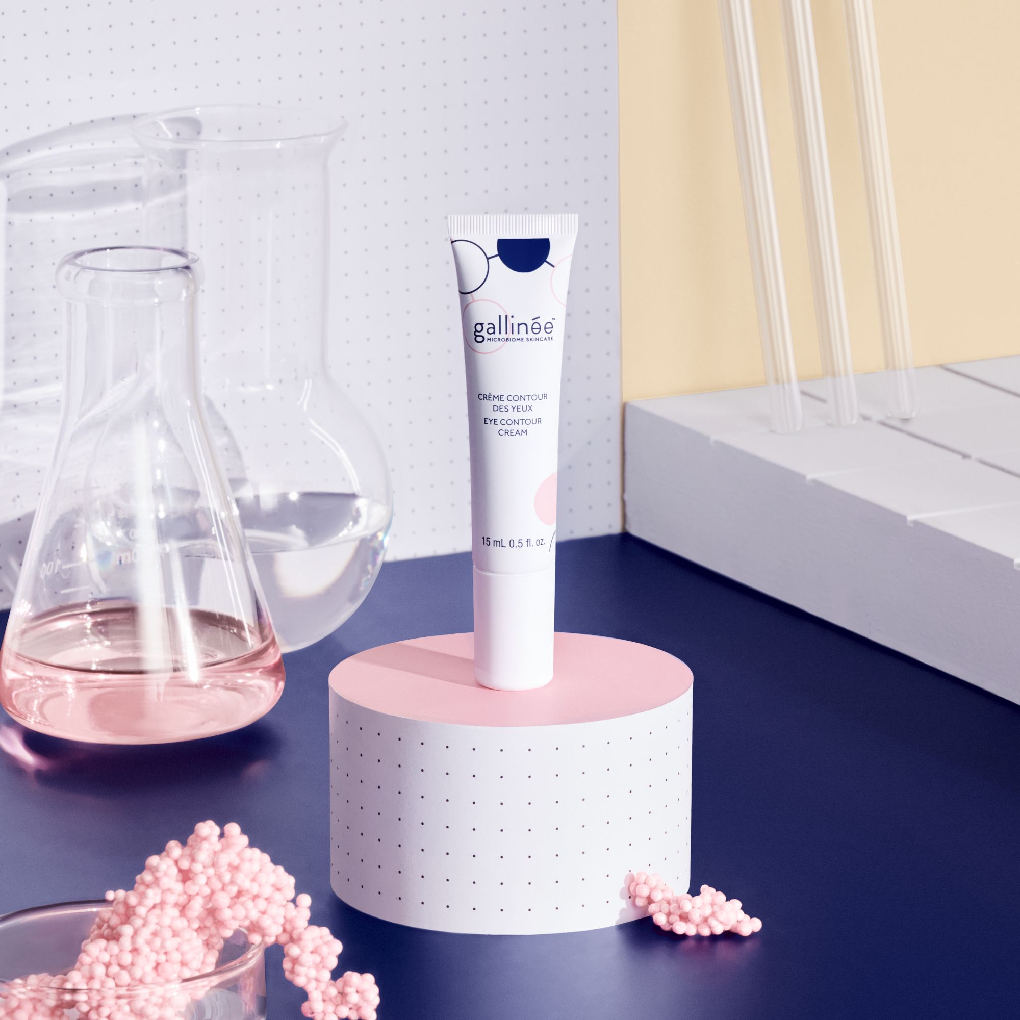 Gallinée Eye Contour Cream - beruhigende Augenpflege für eine empfindliche Augenpartie - bekämpft Augenringe und Falten