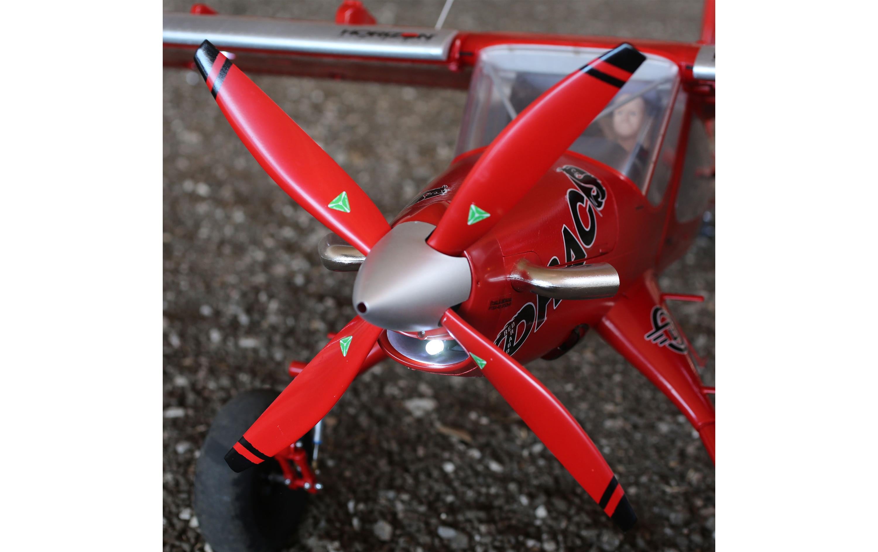 Motorflugzeug DRACO 2.0m Smart BNF Basic AS3X SAFE<br>Replika von Mike Patey's stark modifizierter STOL Wilga «Draco»