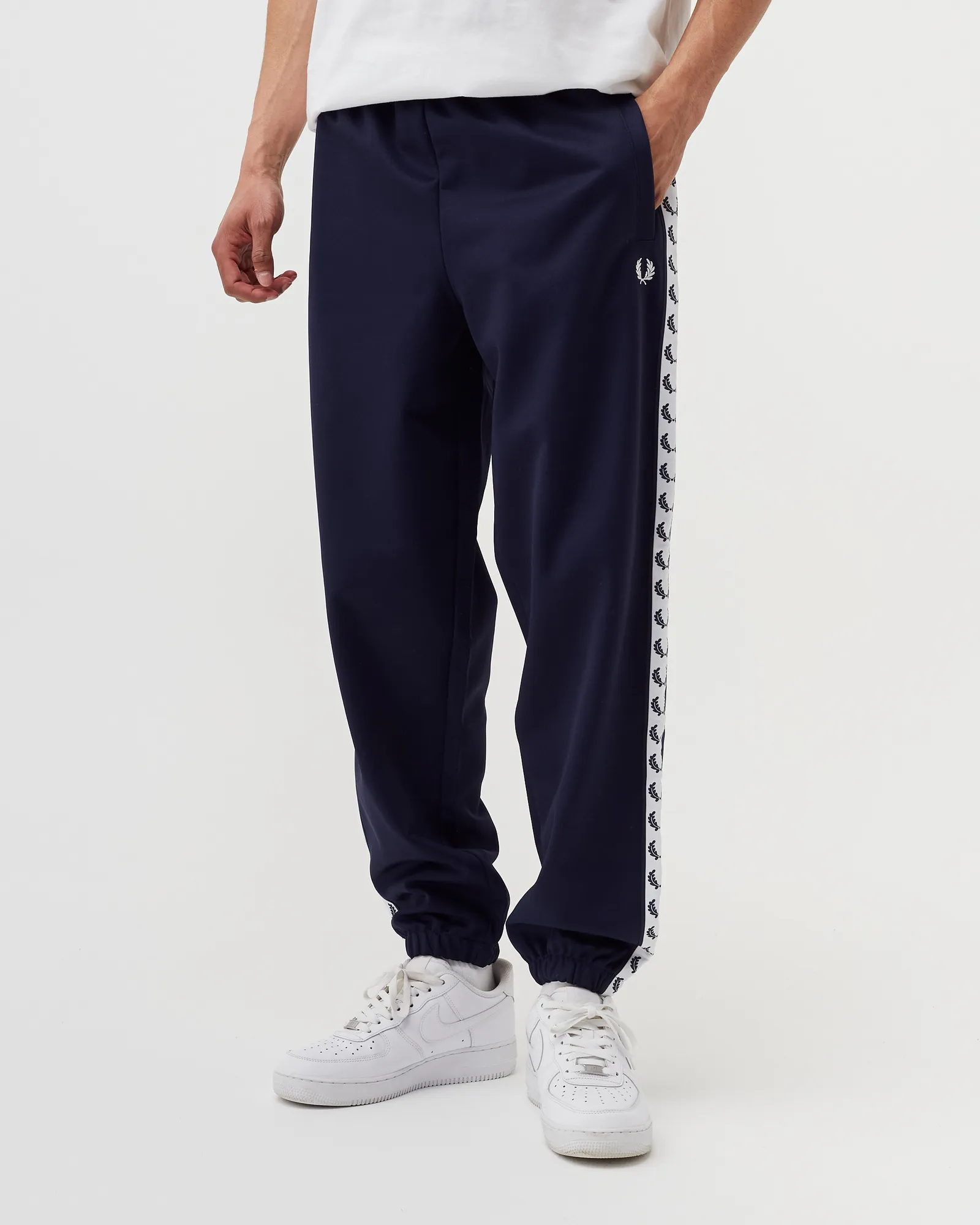 Fred Perry TAPED TRACK PANT
