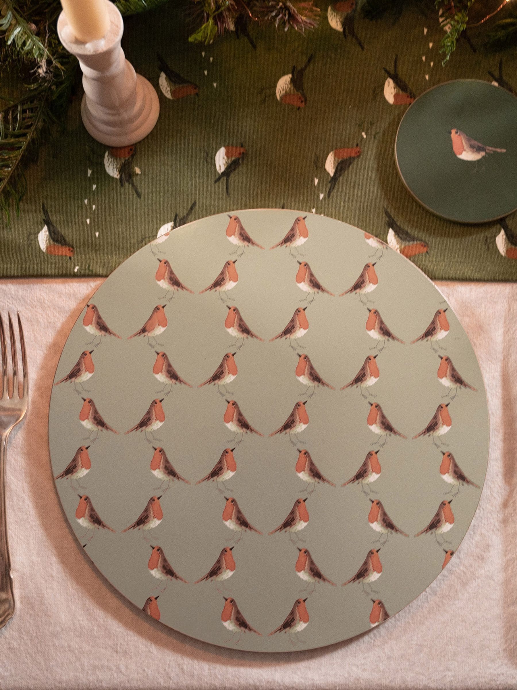 Sophie Allport Set of 4 Robin Circular Linen Table Placemats