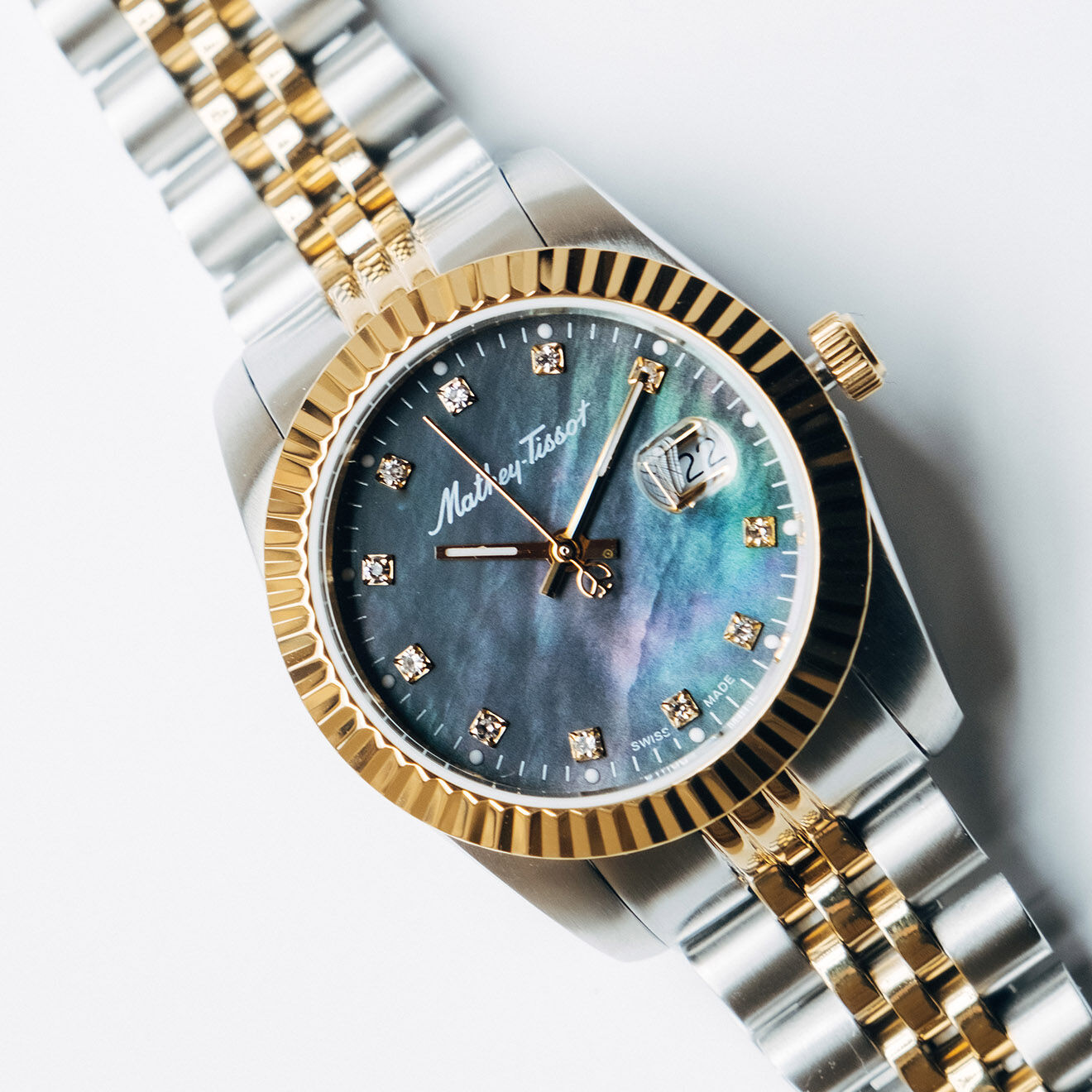 Mathey-Tissot Montre Femme Quartz en Acier Mathy III MOP argenté/doré