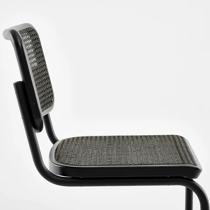 Thonet - S 32 N Stuhl, Chrom / Nussbaum geölt / Netzbespannung schwarz (Pure Materials)