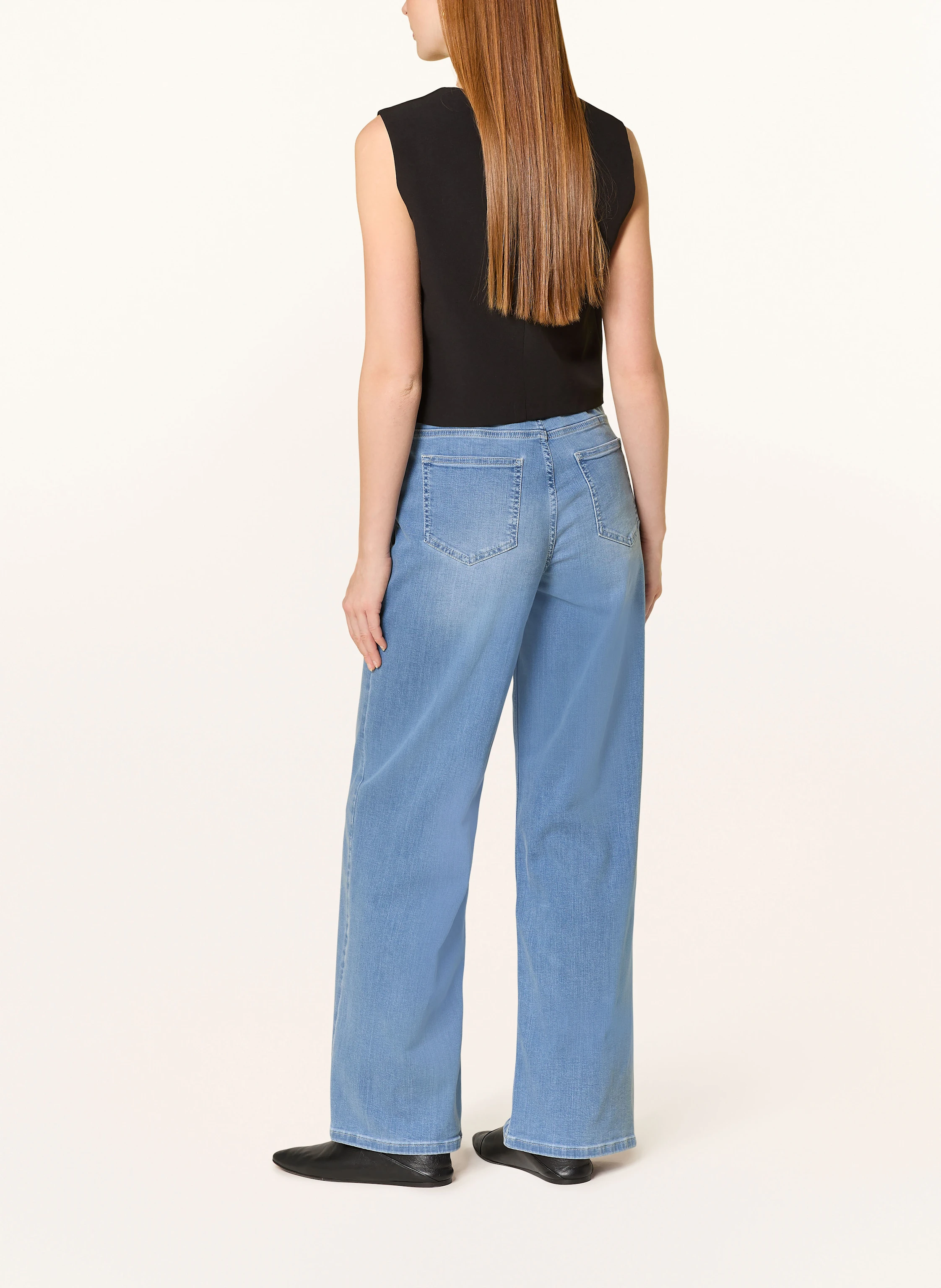 comma casual identity Straight Jeans