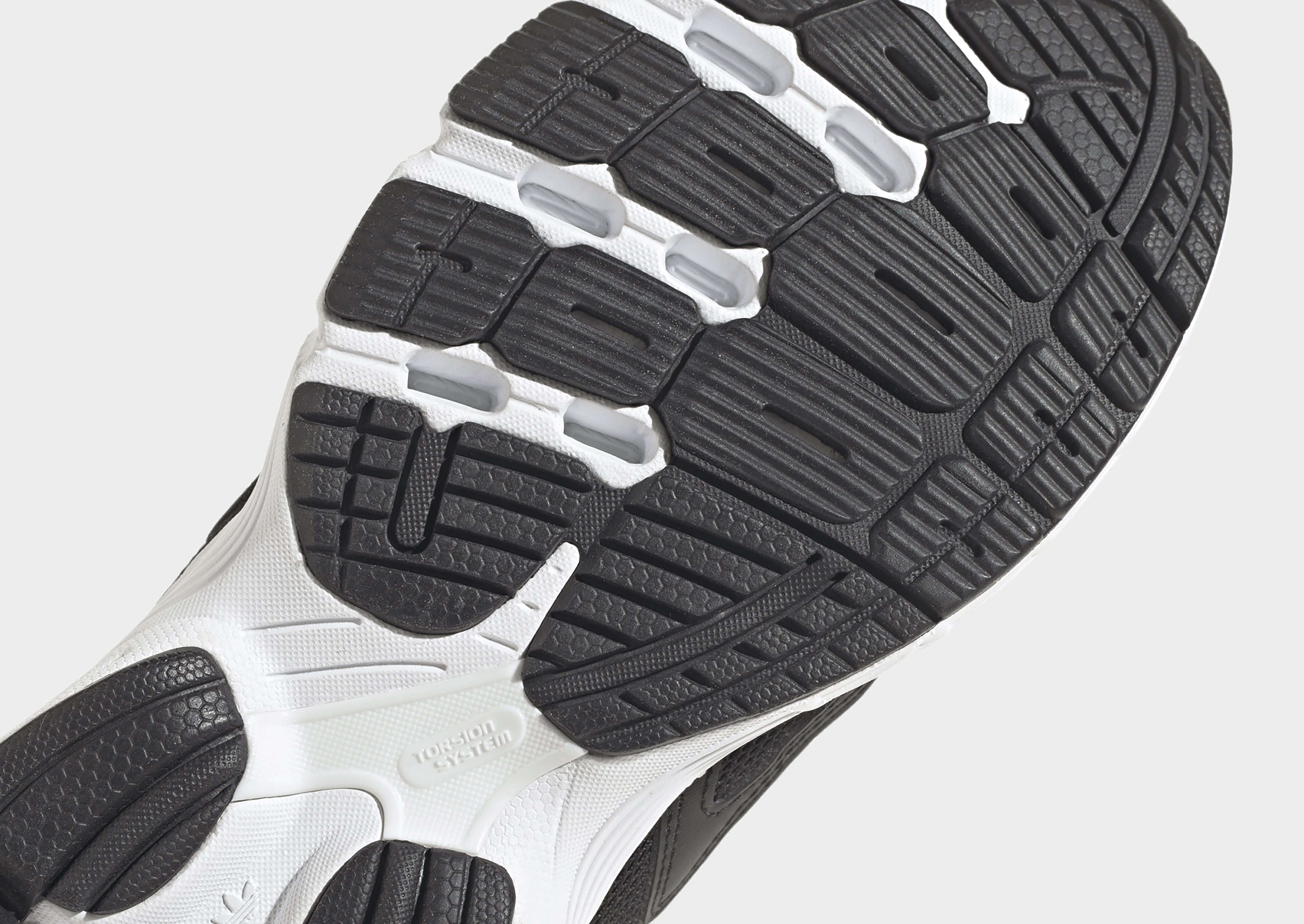 adidas Chaussure Astir