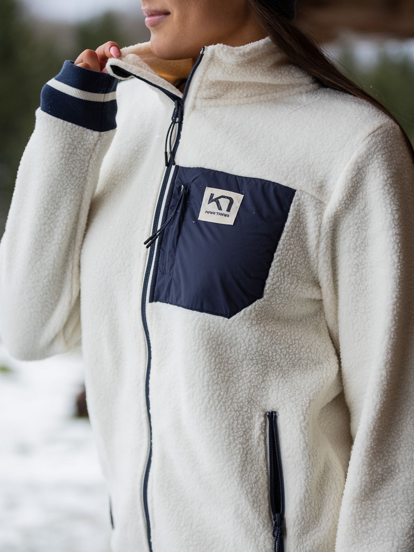 Annie Midlayer