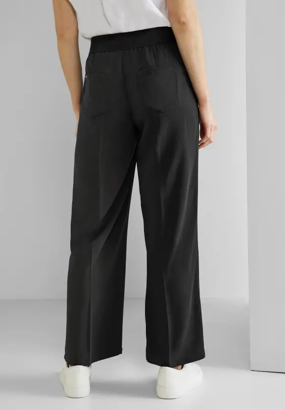 Loose Fit Hose mit Stretch - Black