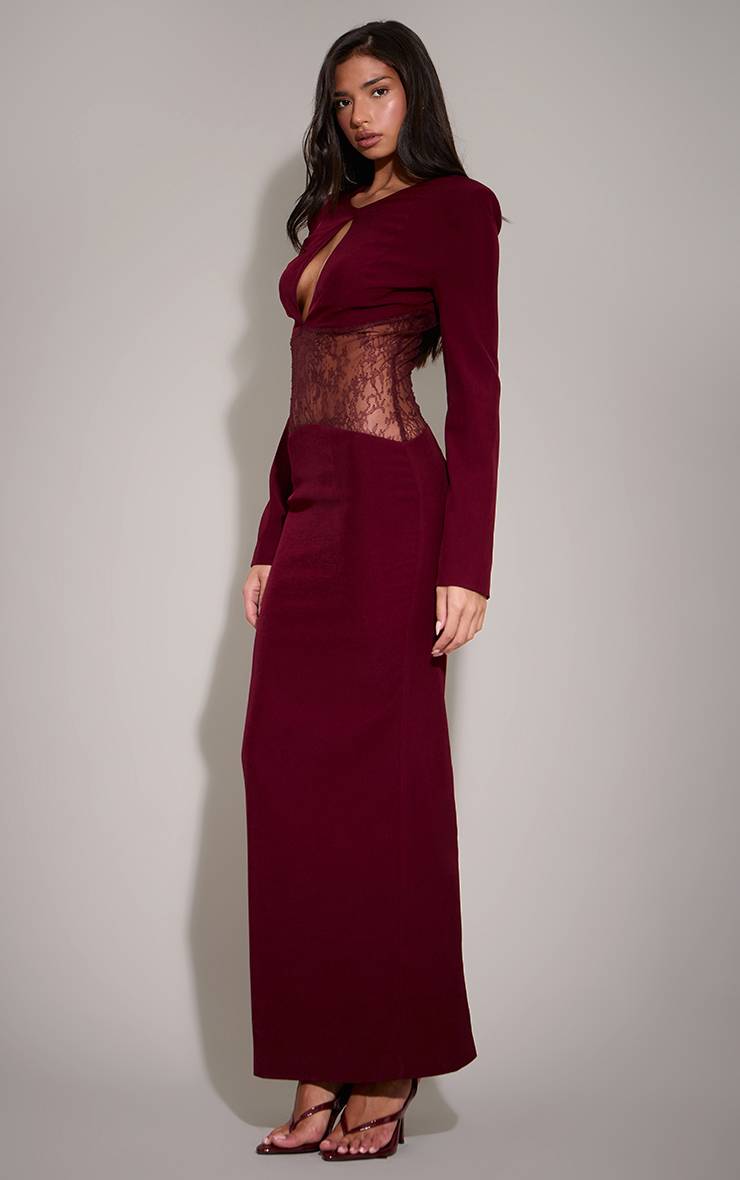 Rouge Bordeaux Robe Longue En Dentelle Avec Découpes