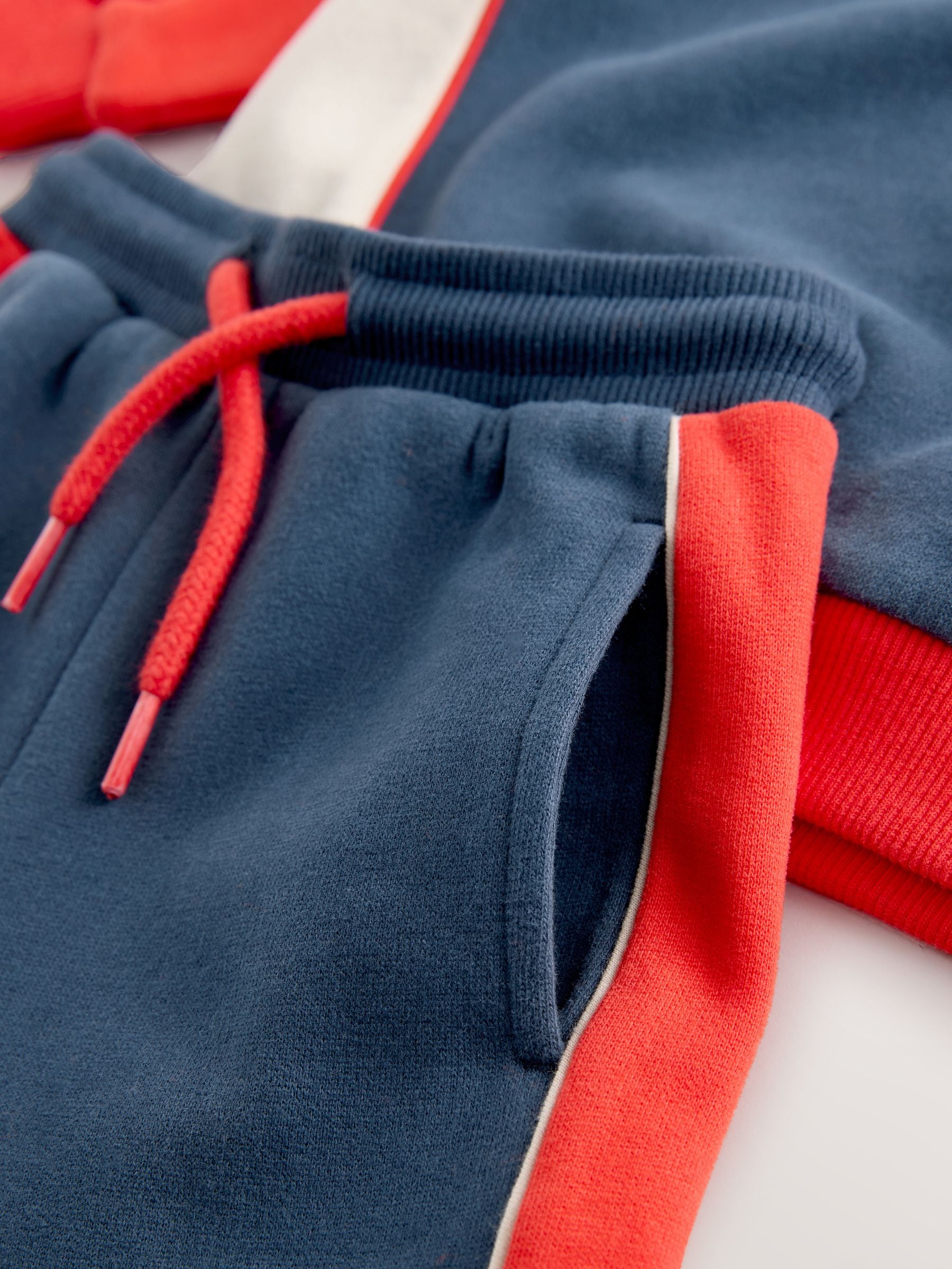 Rood/marineblauw - Set van top met halve rits en joggingbroek (3mnd-7jr)