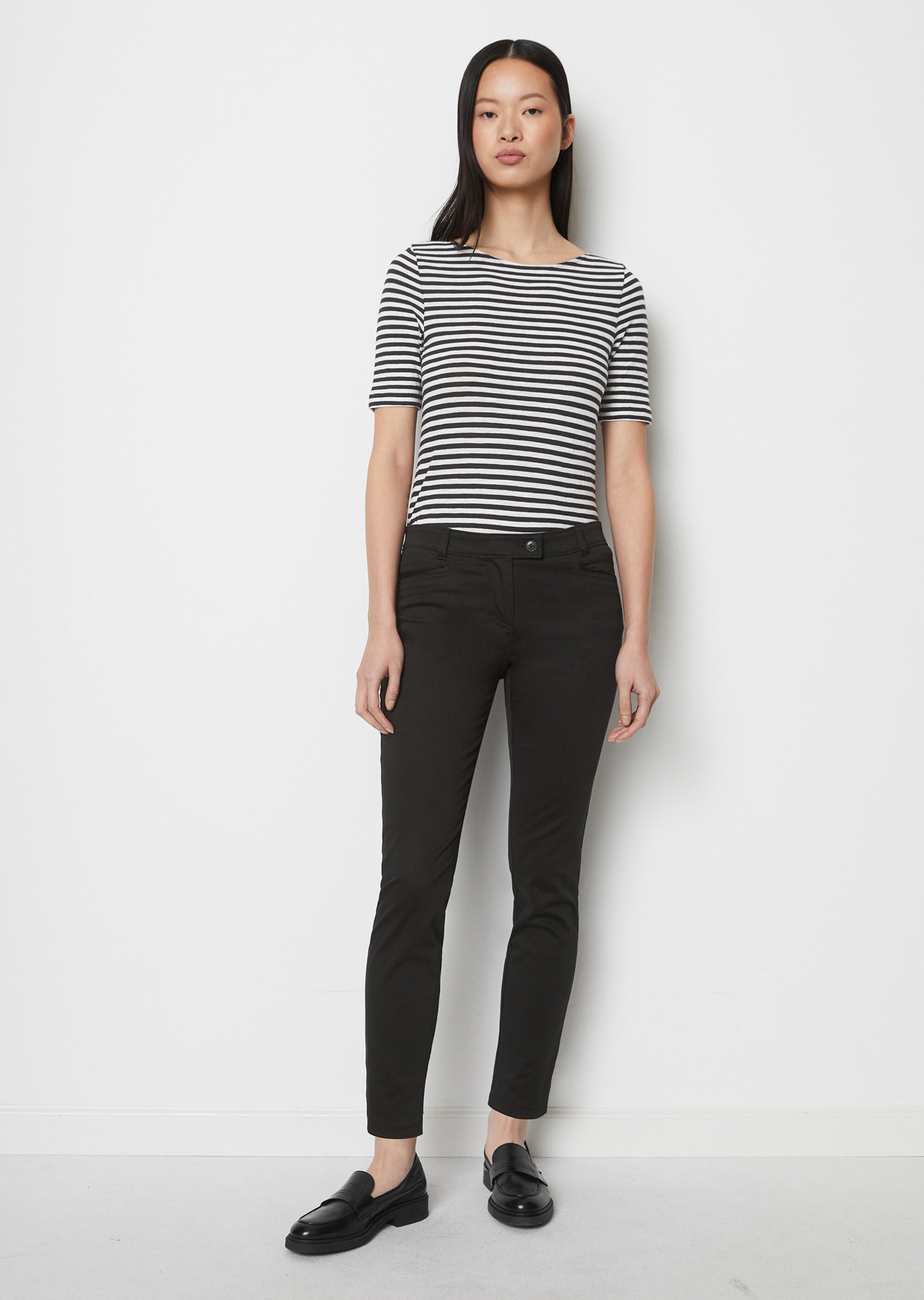 Hose Modell LAXÅ slim aus Smooth Sateen Stretch