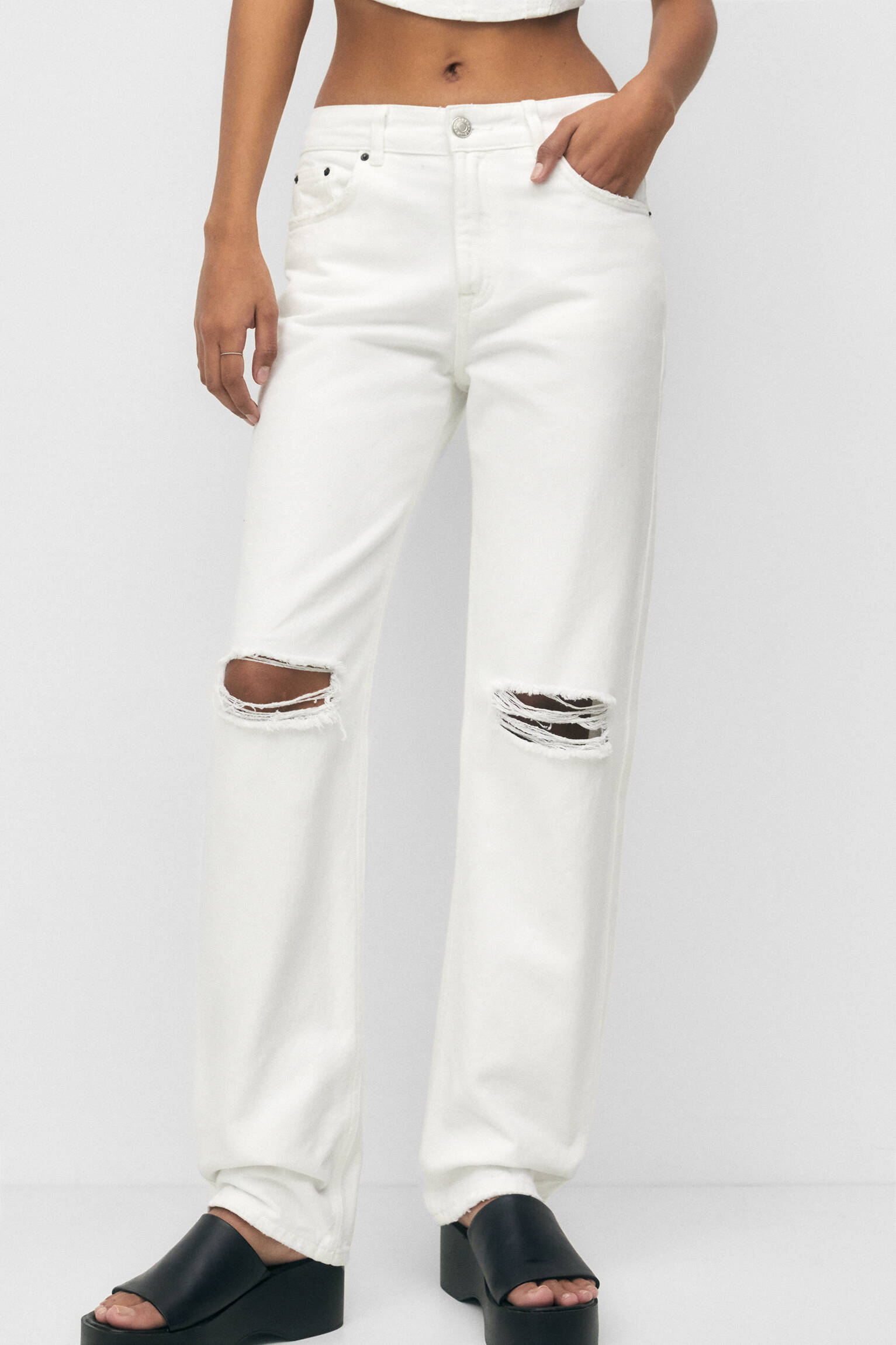 Calça jeans branca de perna reta e cintura baixa - branca