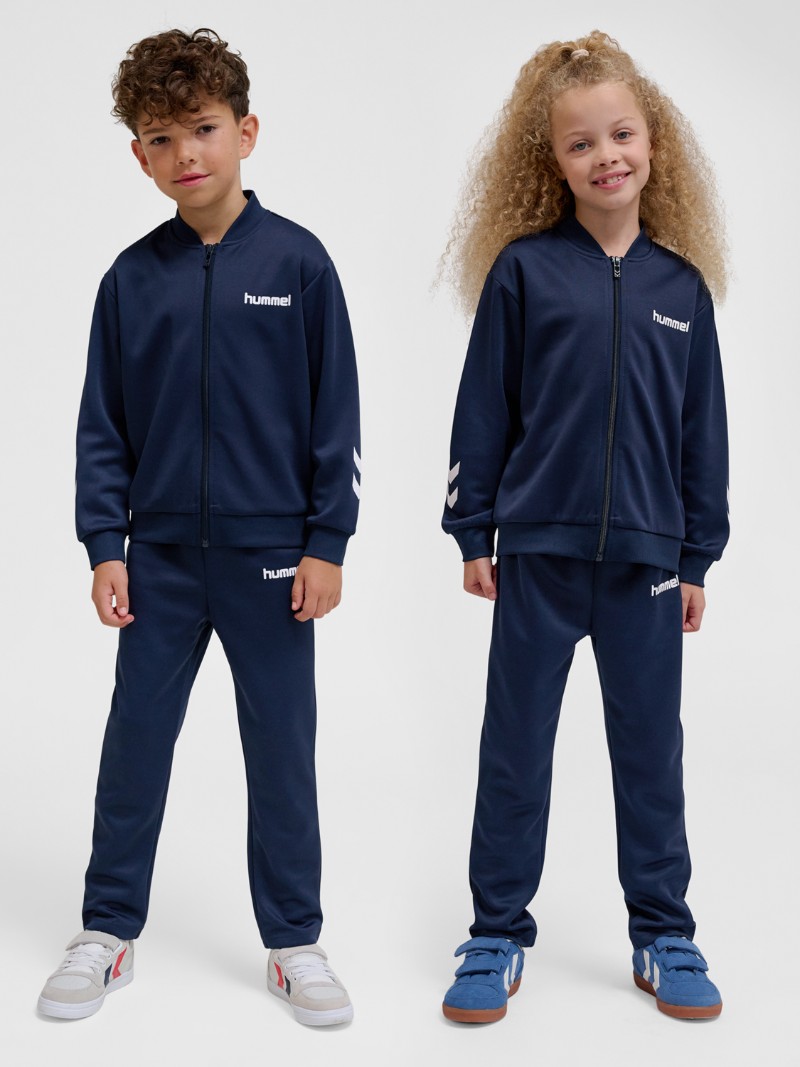 hmlTUKAS TRACKSUIT