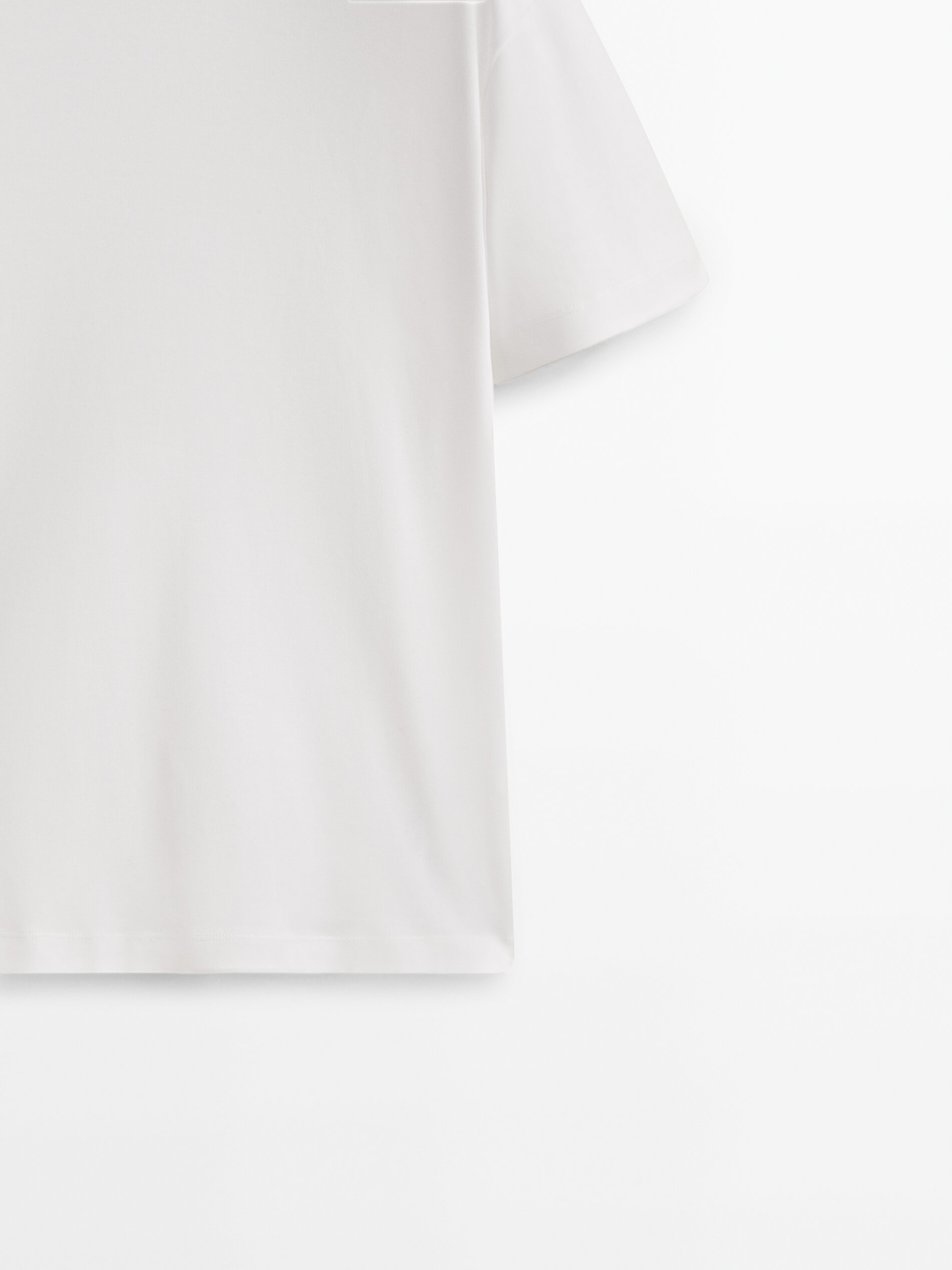 Camiseta de manga curta 100% algodão - BRANCA