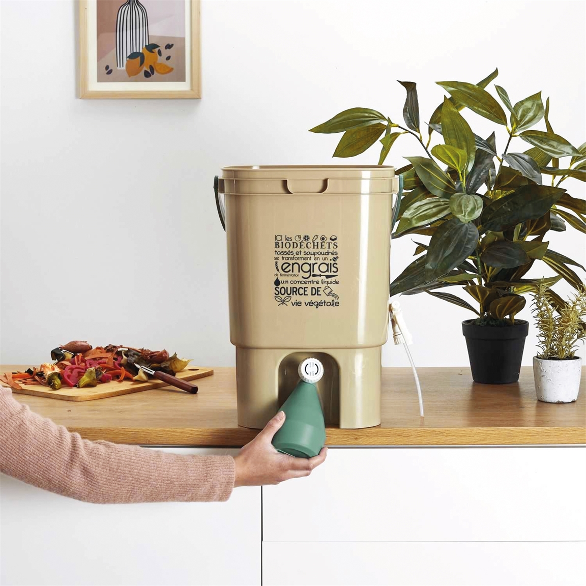 Composteur de cuisine avec robinet