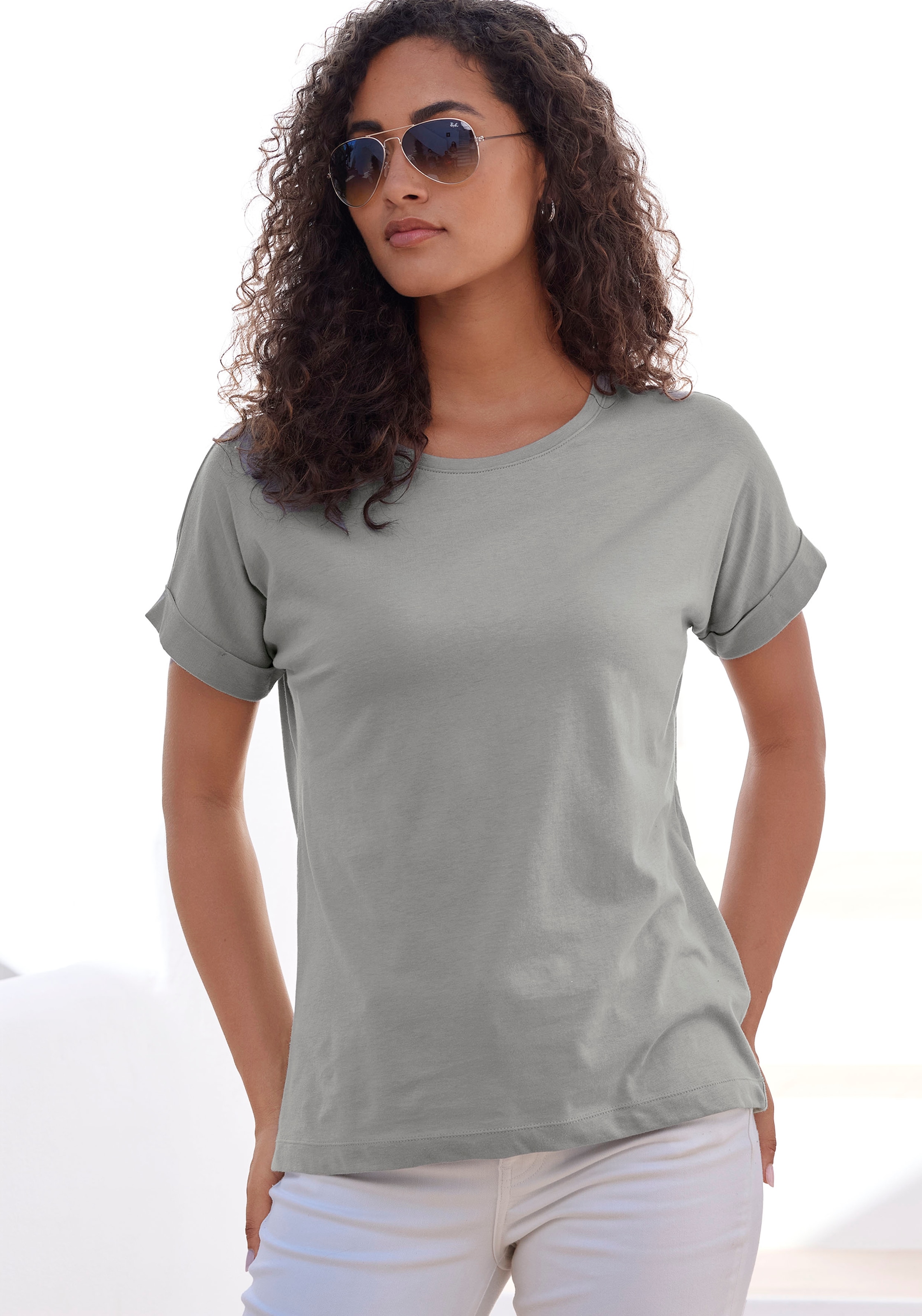 Copenhagen Studios T-Shirt »mit dezentem Logoprint hinten«, aus softer Jersey-Qualität mit Bio-Baumwolle
