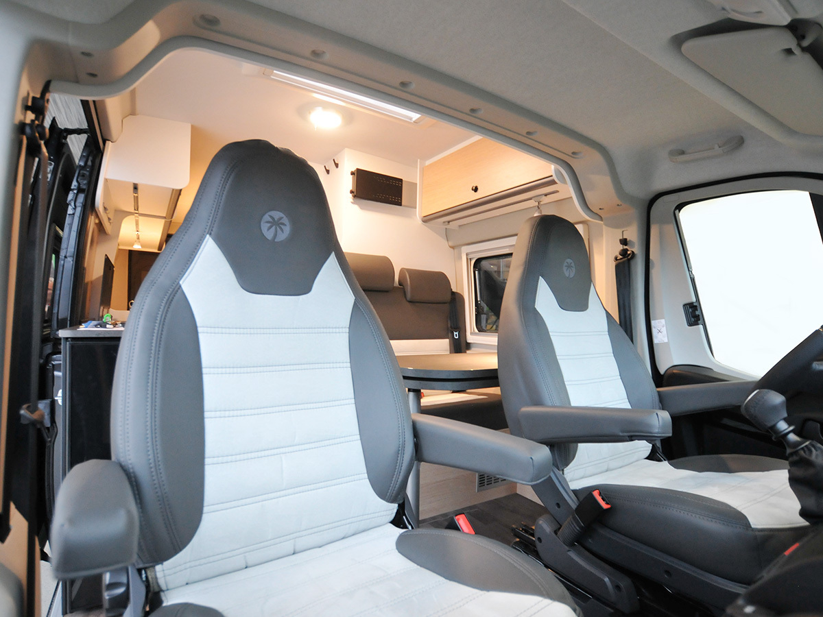 Sunlight Cliff 640 2024 camper
