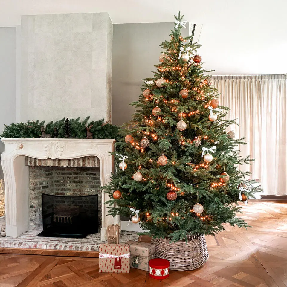 Little Grove Servische Spar Kunstkerstboom - Ø117x180 cm