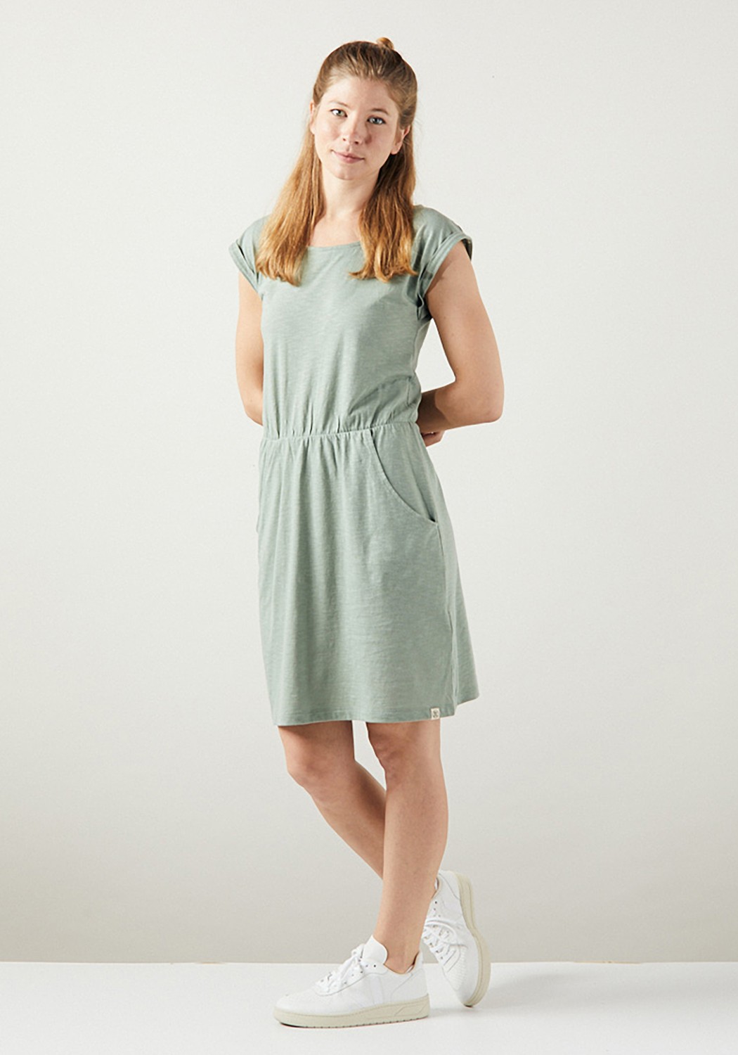 WE ARE ZRCL Kleid Basic Light Green