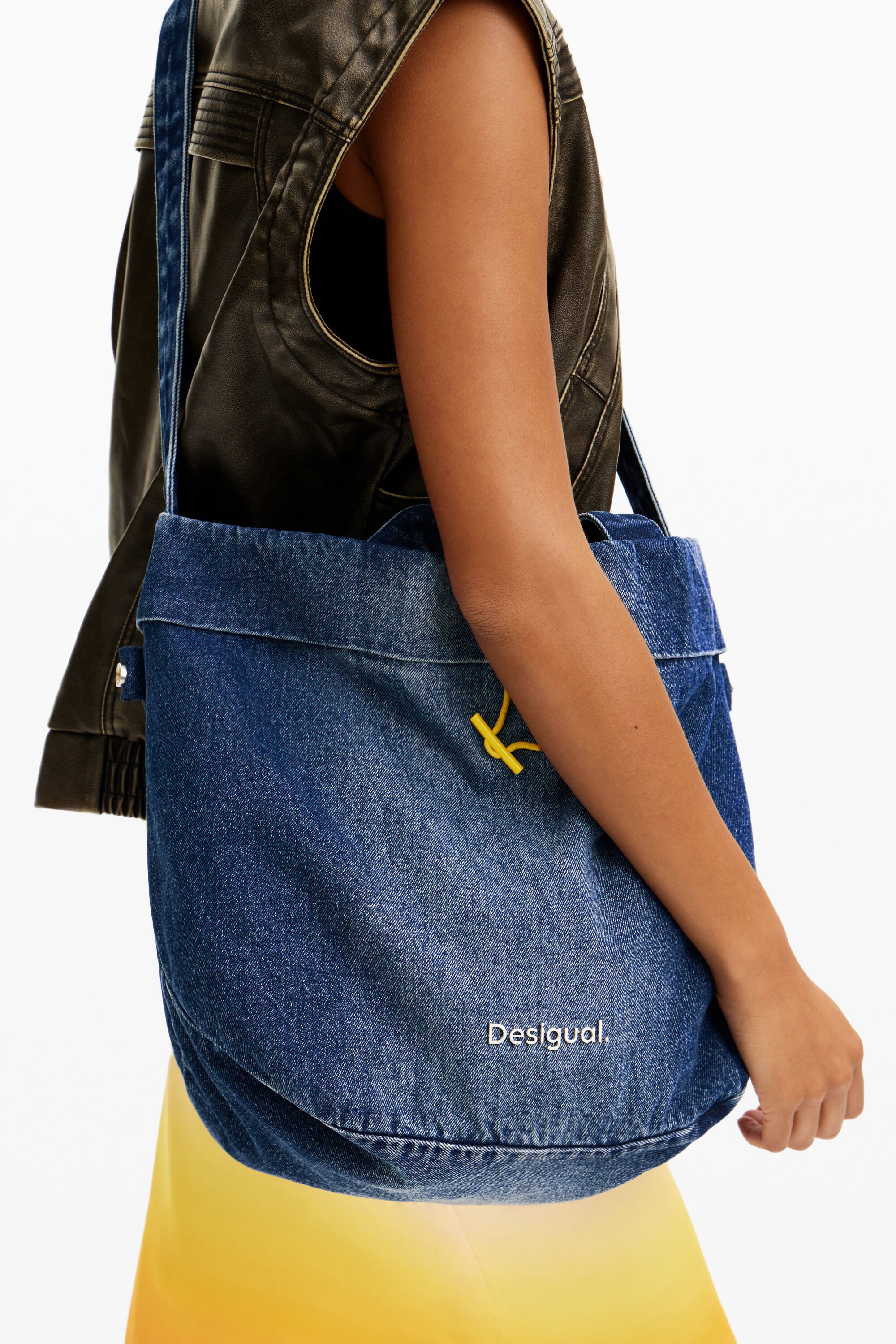 Bolsa shopper tamanho G em jeans reversível