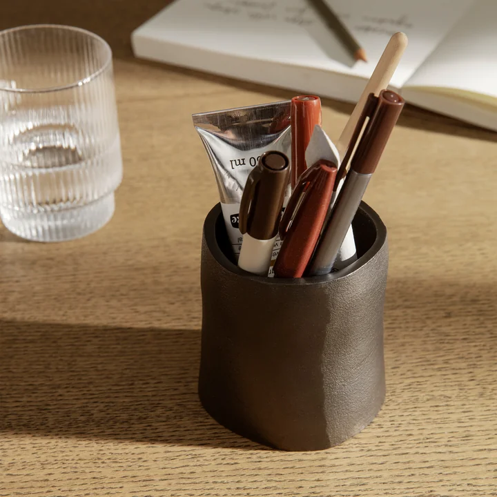 Ferm Living - Yama Stiftebecher, schwarz