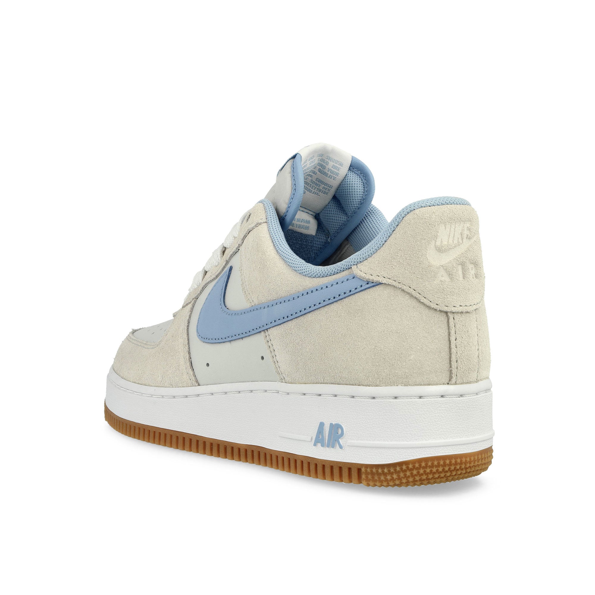 Nike<br>Air Force 1 '07 LV8