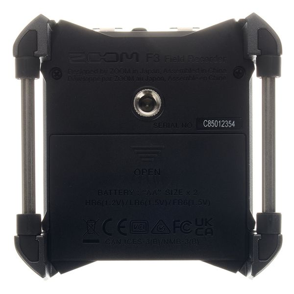 Zoom F3