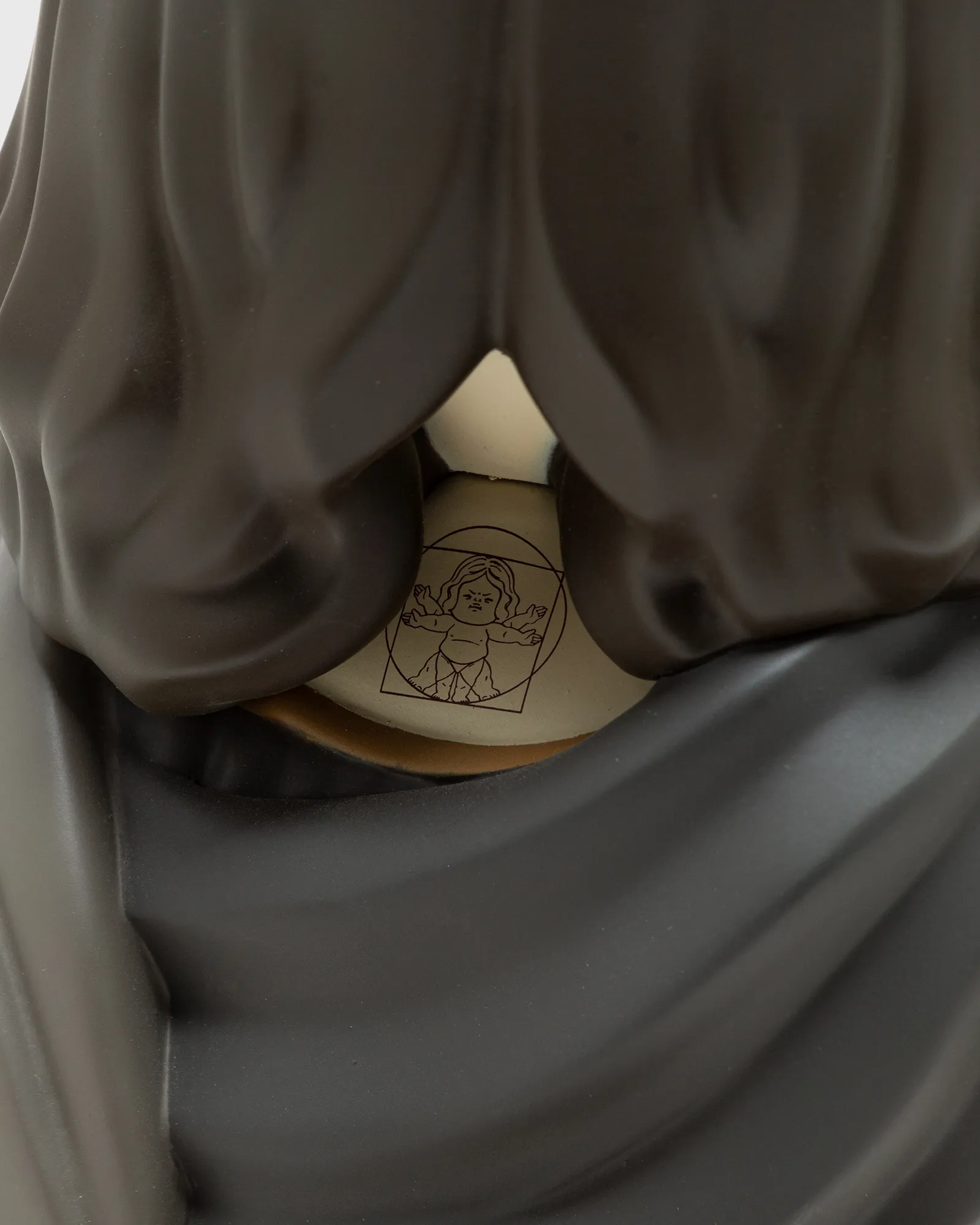 Mighty Jaxx The Art of Picking: Mona Lisa by Po Yun Wang