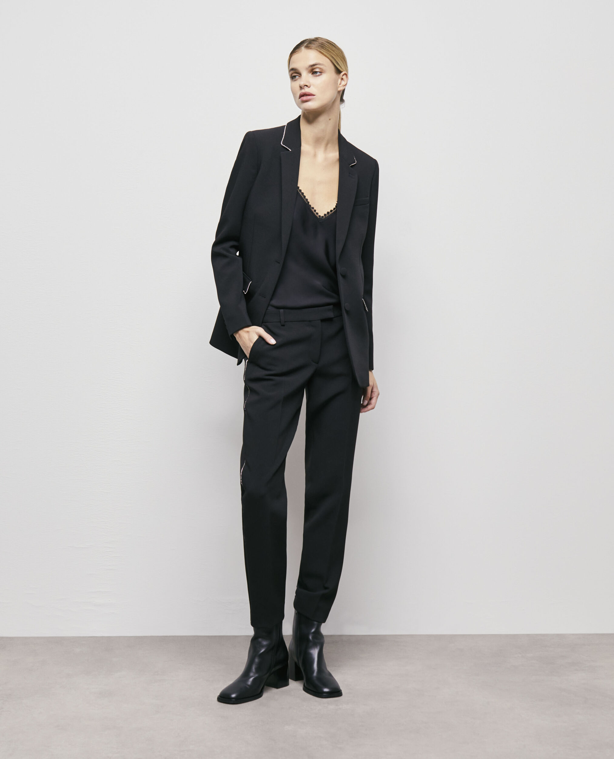Veste de costume détails strass noir